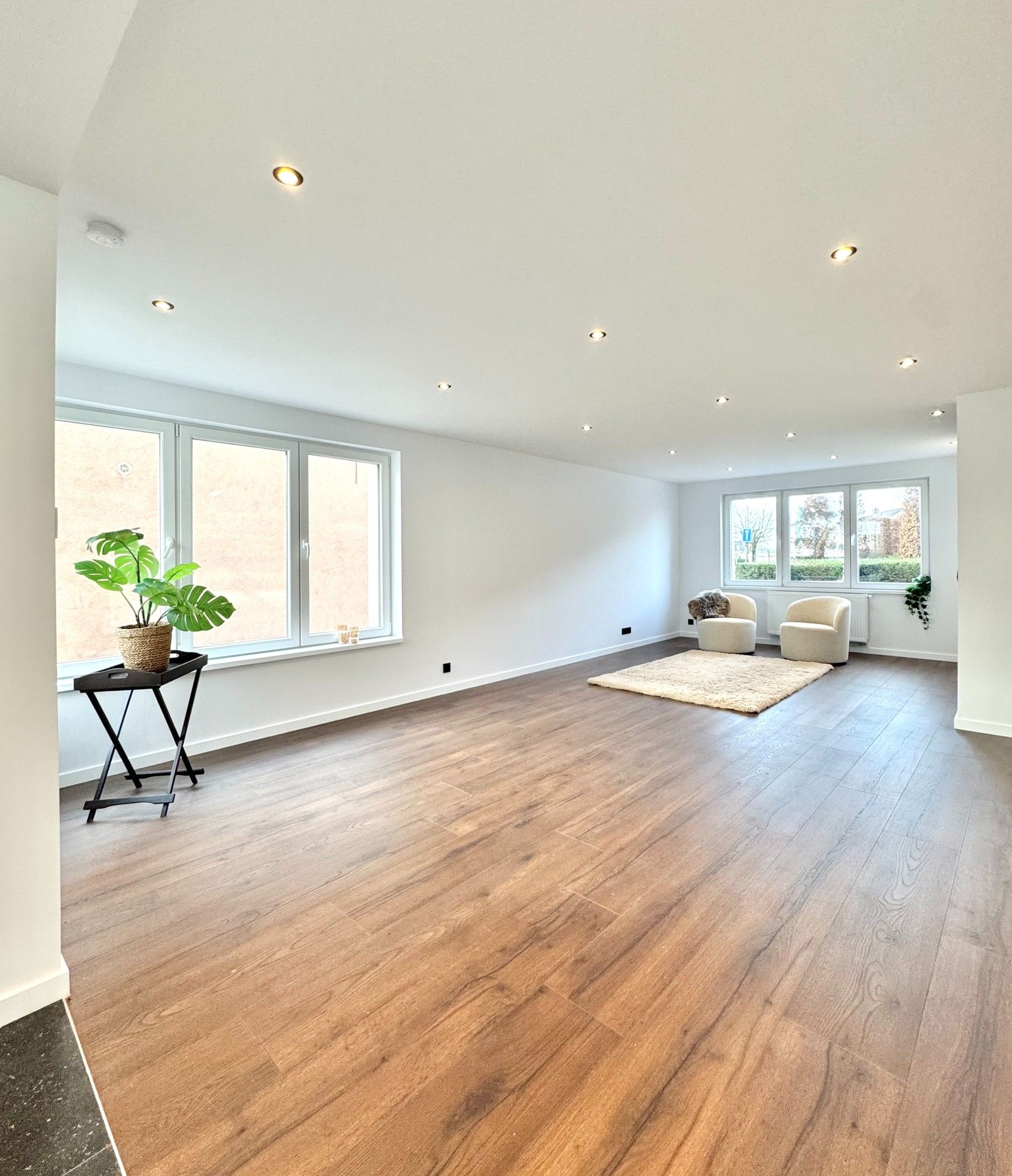 GERENOVEERDE WONING MET TUIN & GARAGE - 444 M² foto 18