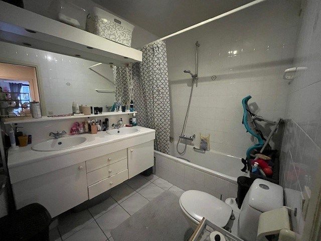 Appartement met 3 slaapkamers, lift en terras te Beveren-Waas foto 8