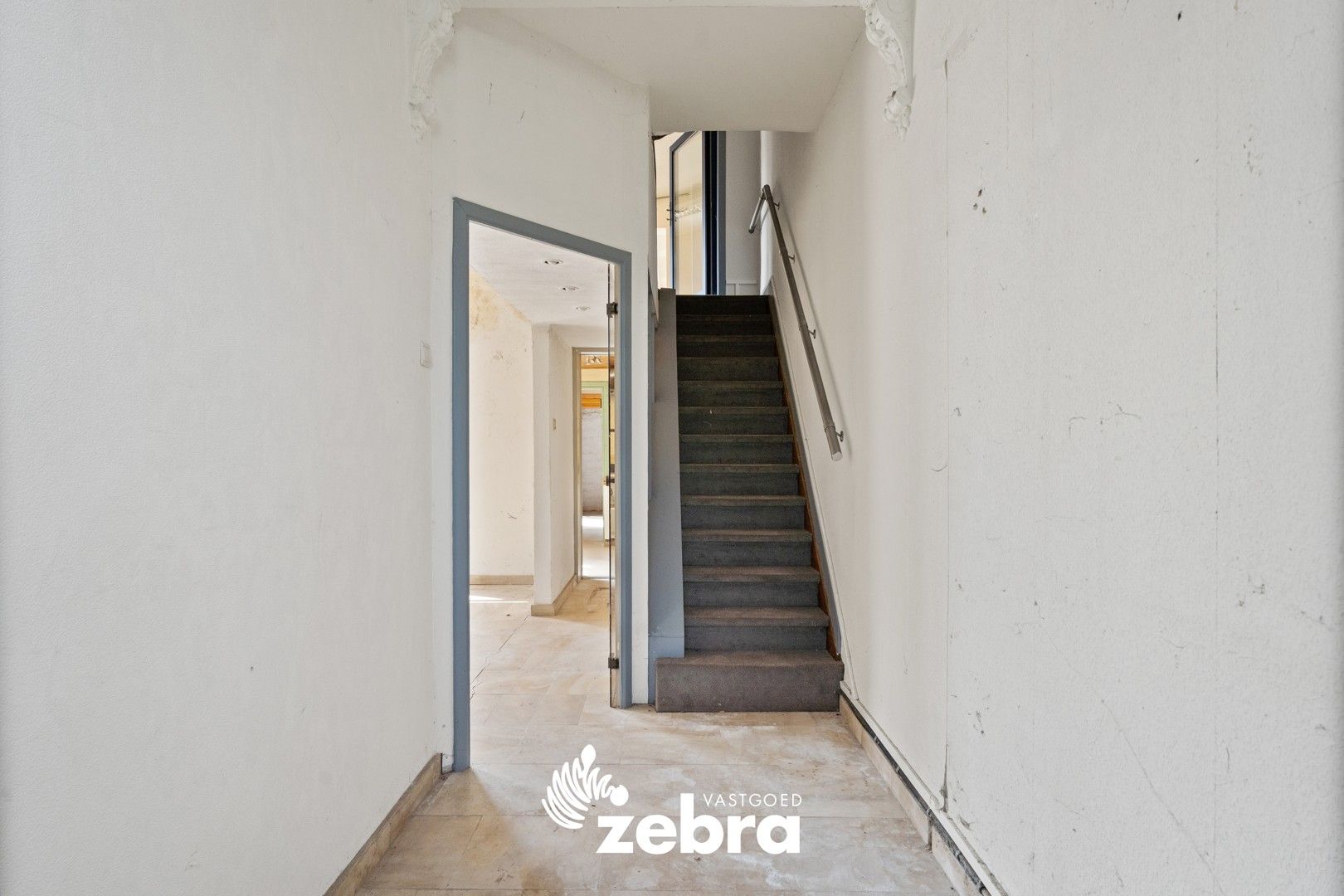 Te renoveren woning met 5 slaapkamers en veel potentieel in Sint-Michiels! foto 10