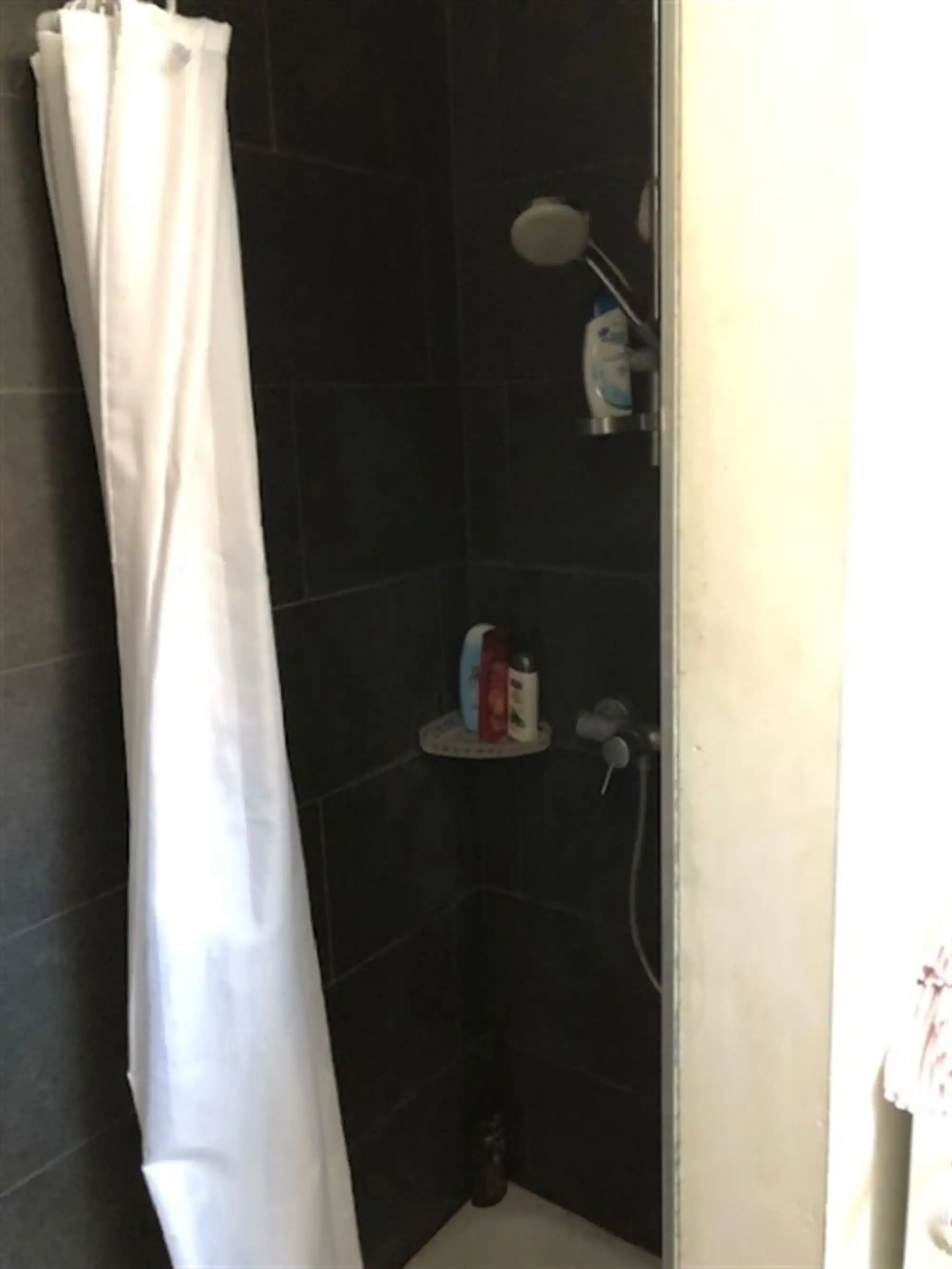 Modern appartement met groot terras foto 6