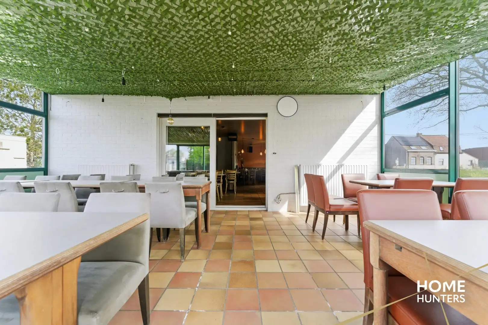 Unieke horecakans met enorme visibiliteit en potentieel – De Tommies, Dikkebusseweg 341 foto 18