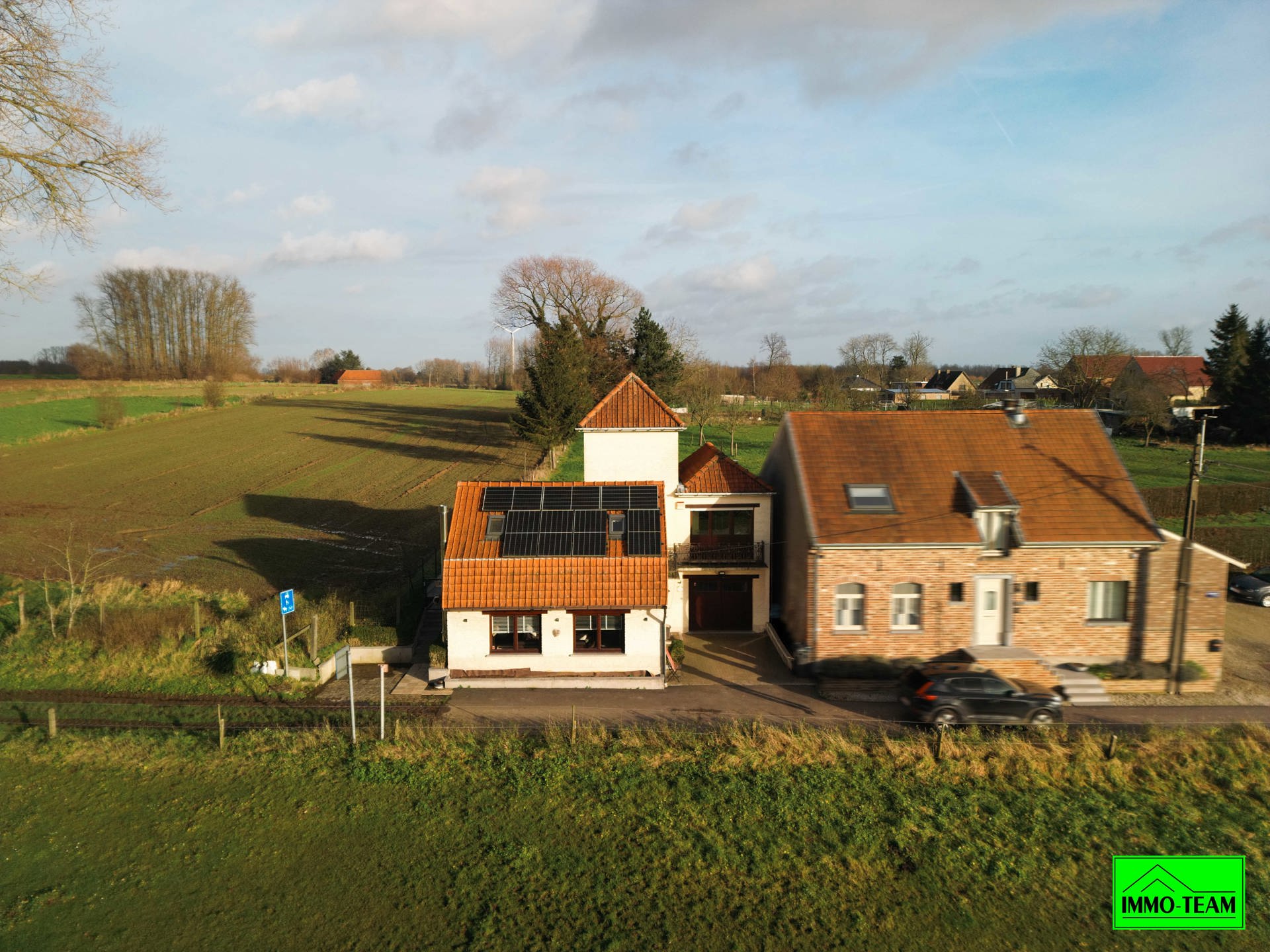 Rustig gelegen gerenoveerde gezinswoning met 3 slaapkamers foto 26