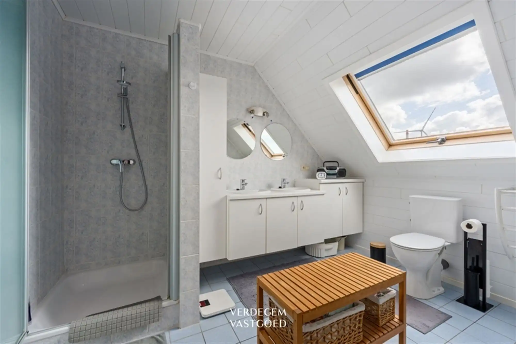 Instapklare woning in rustige buurt met 3 slaapkamers, garage en tuin foto 11