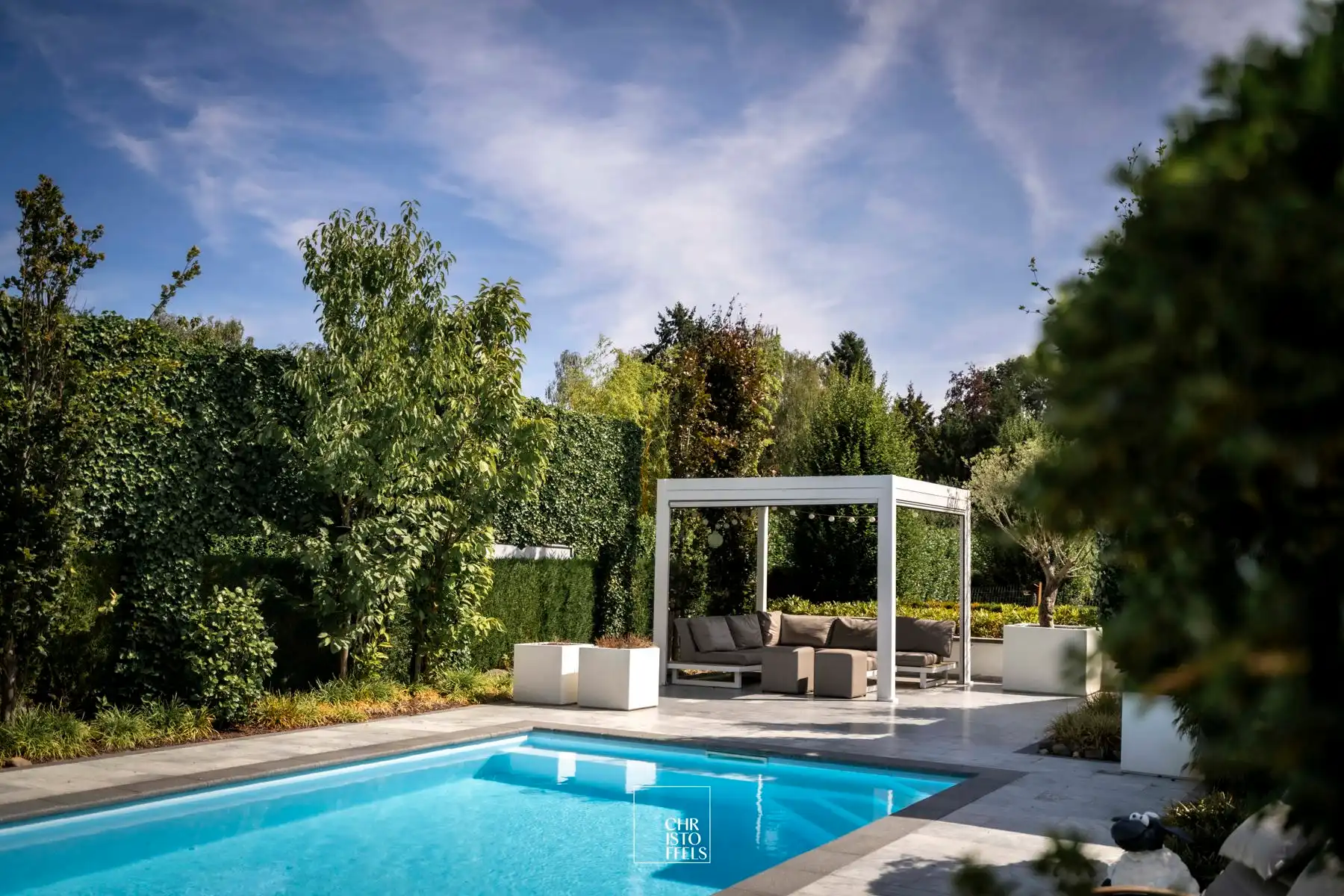 Exclusieve villa (511m²) met buitenzwembad, wellnessruimte en paardenaccommodatie in Lanaken foto 7