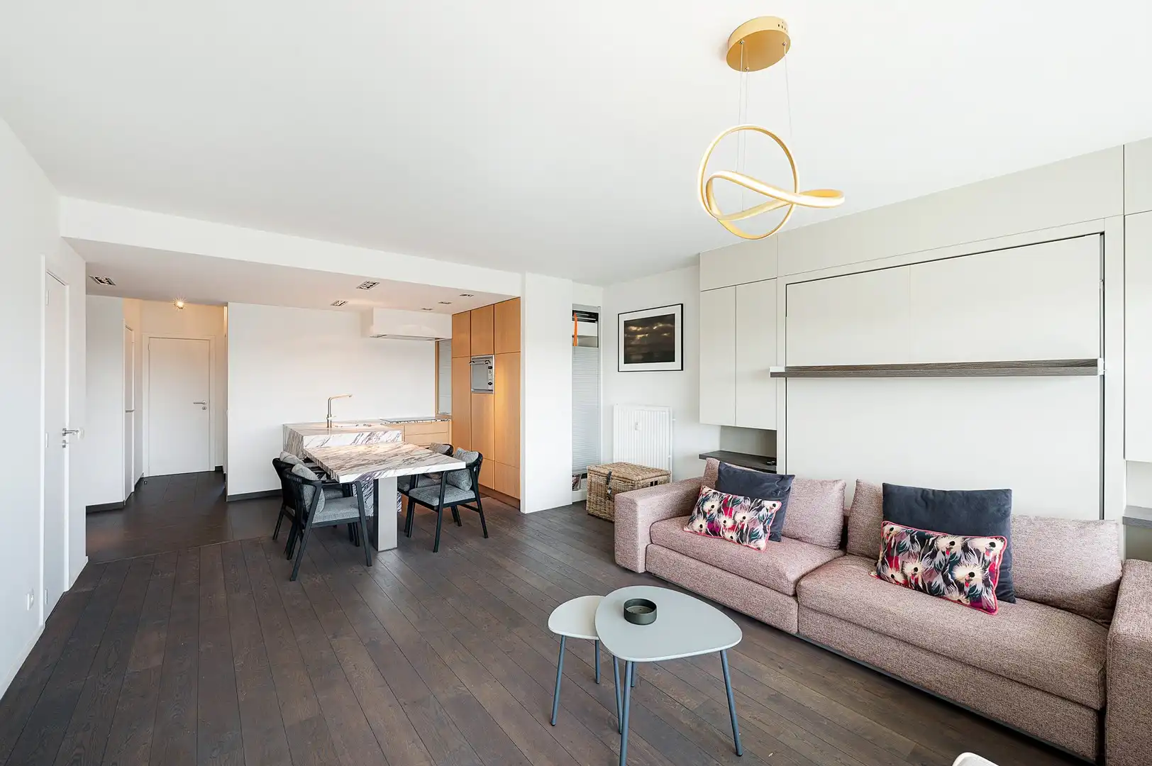 Luxueus éénslaapkamer appartement op toplocatie te Zoute. foto 4