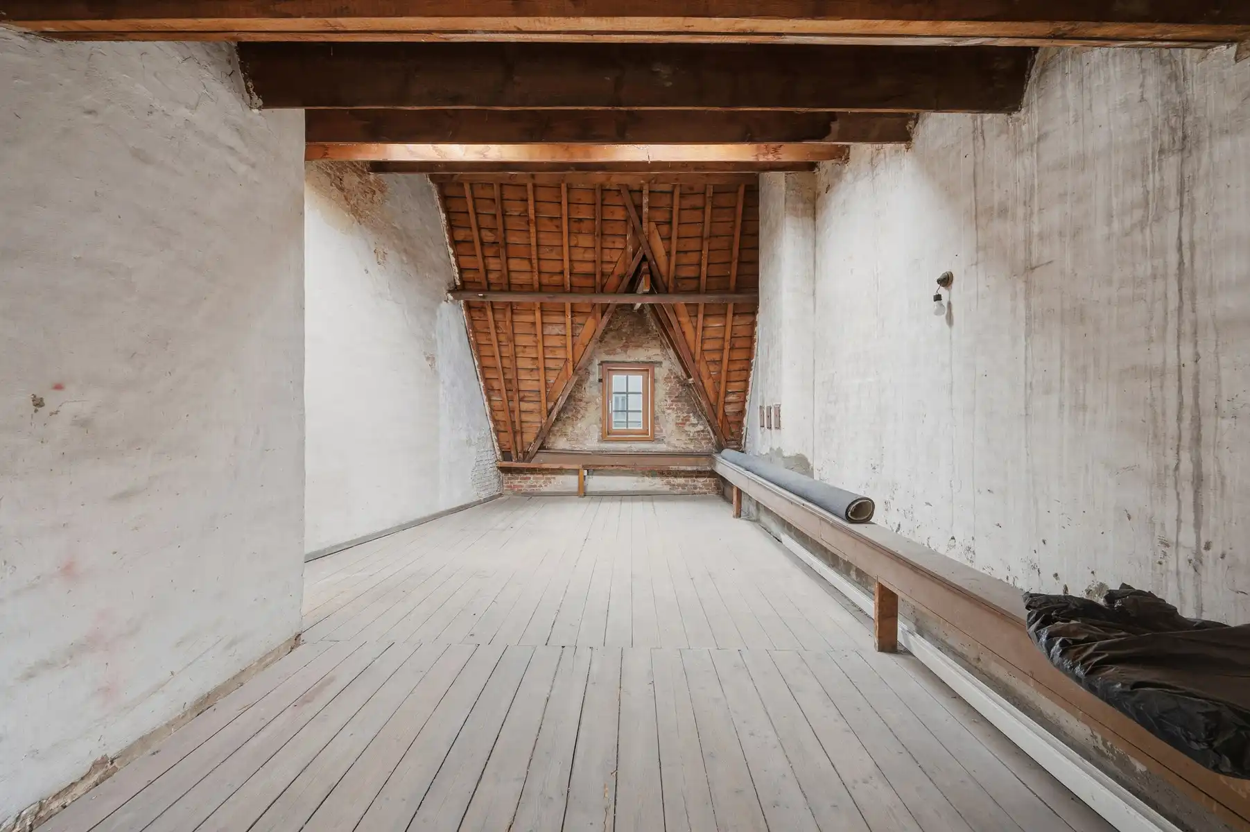 Schitterend pand op Grote Markt te LIER foto 23