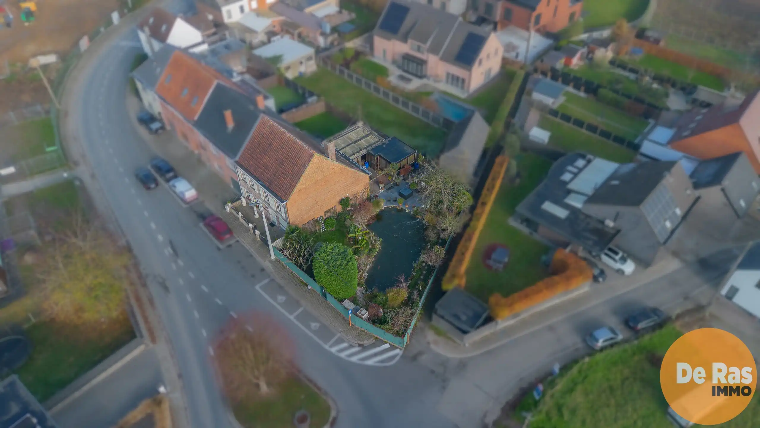 HAALTERT- Ruime woning met bouwgrond  foto 27