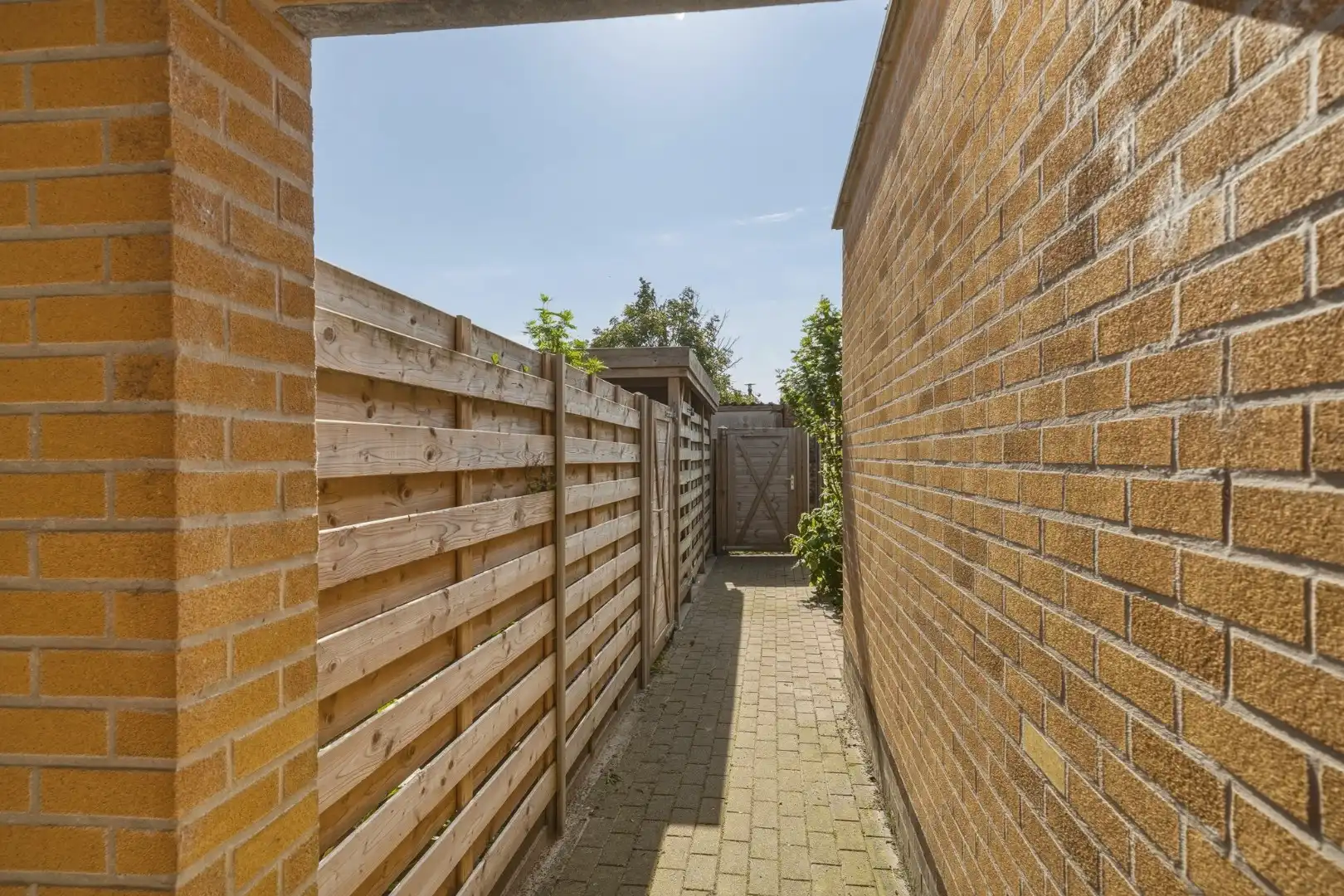 Instapklare energiezuinige woning met 4 slaapkamers, zonnige tuin en garage in Ettelgem foto 21