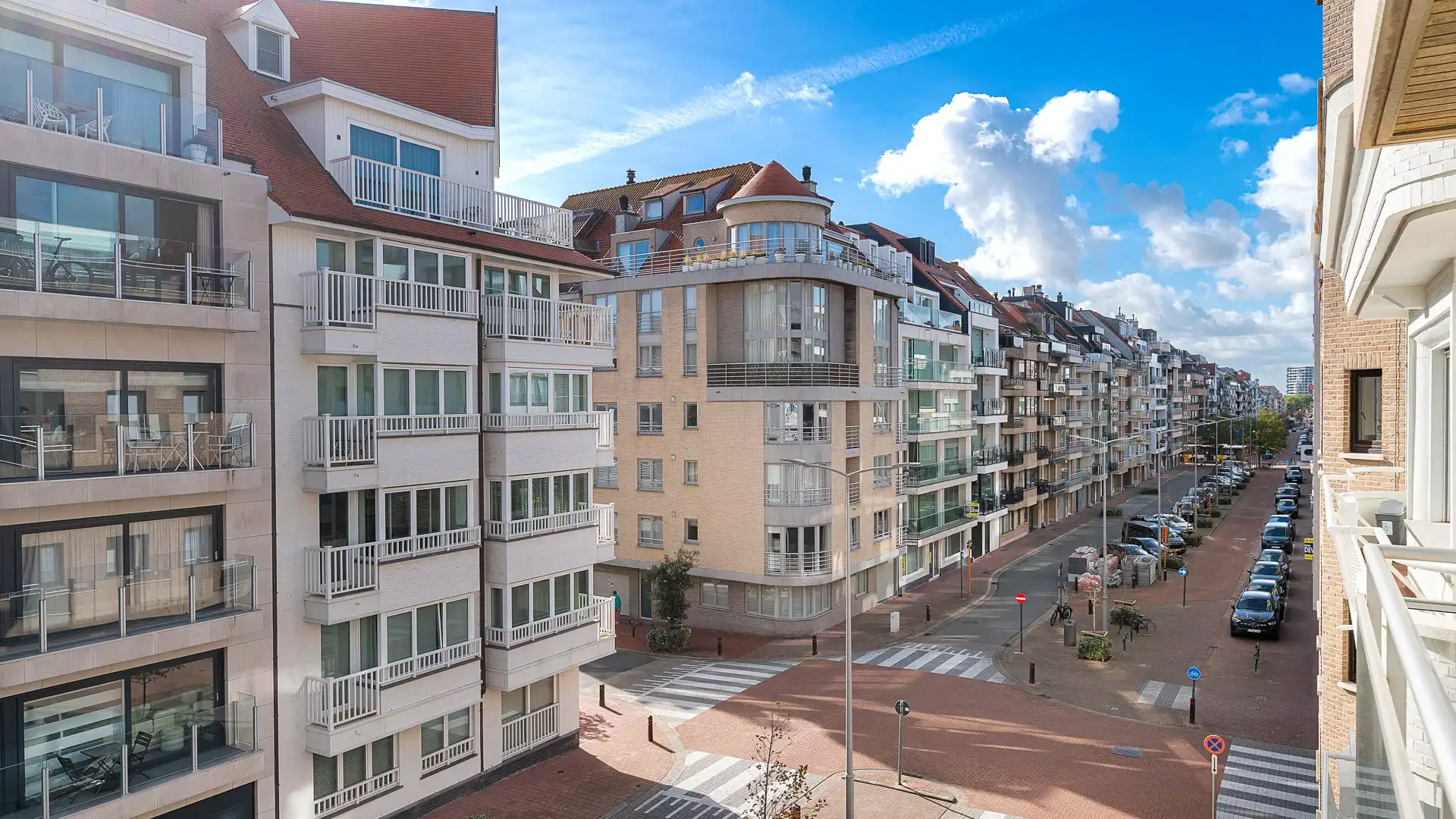 Groot twee slaapkamer appartement vlakbij het strand van Knokke foto 15