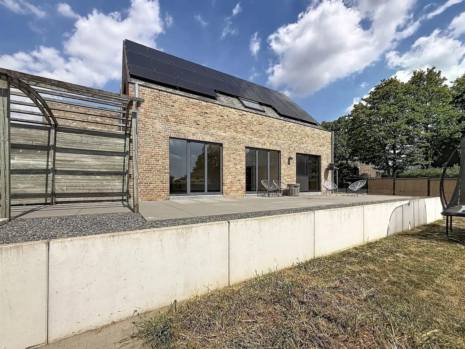 Huis met praktijkruimte, 4 slpks,  2 bdks, 10a 34ca foto 37