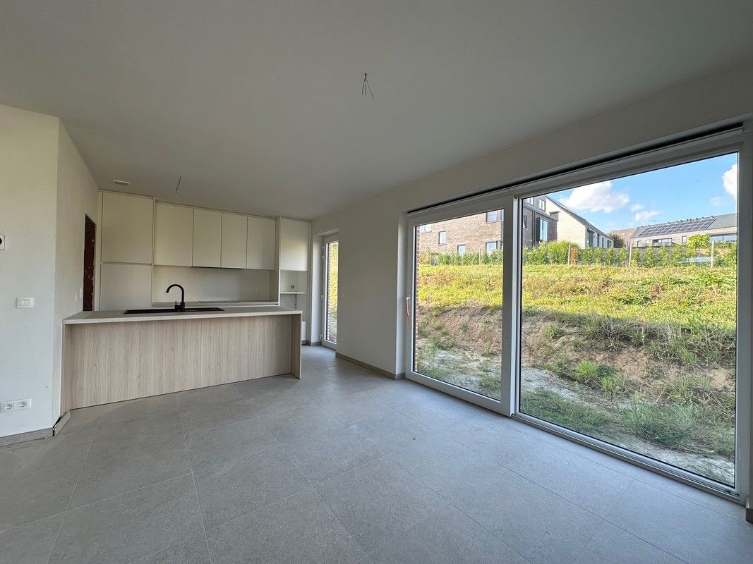 Hectaar bouwt laatste halfopen nieuwbouwwoning in Roosdaal – binnenkort klaar foto 3