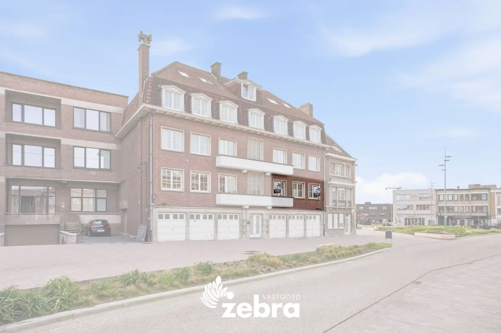 Te renoveren appartement op centrale ligging in Kortrijk! foto 3