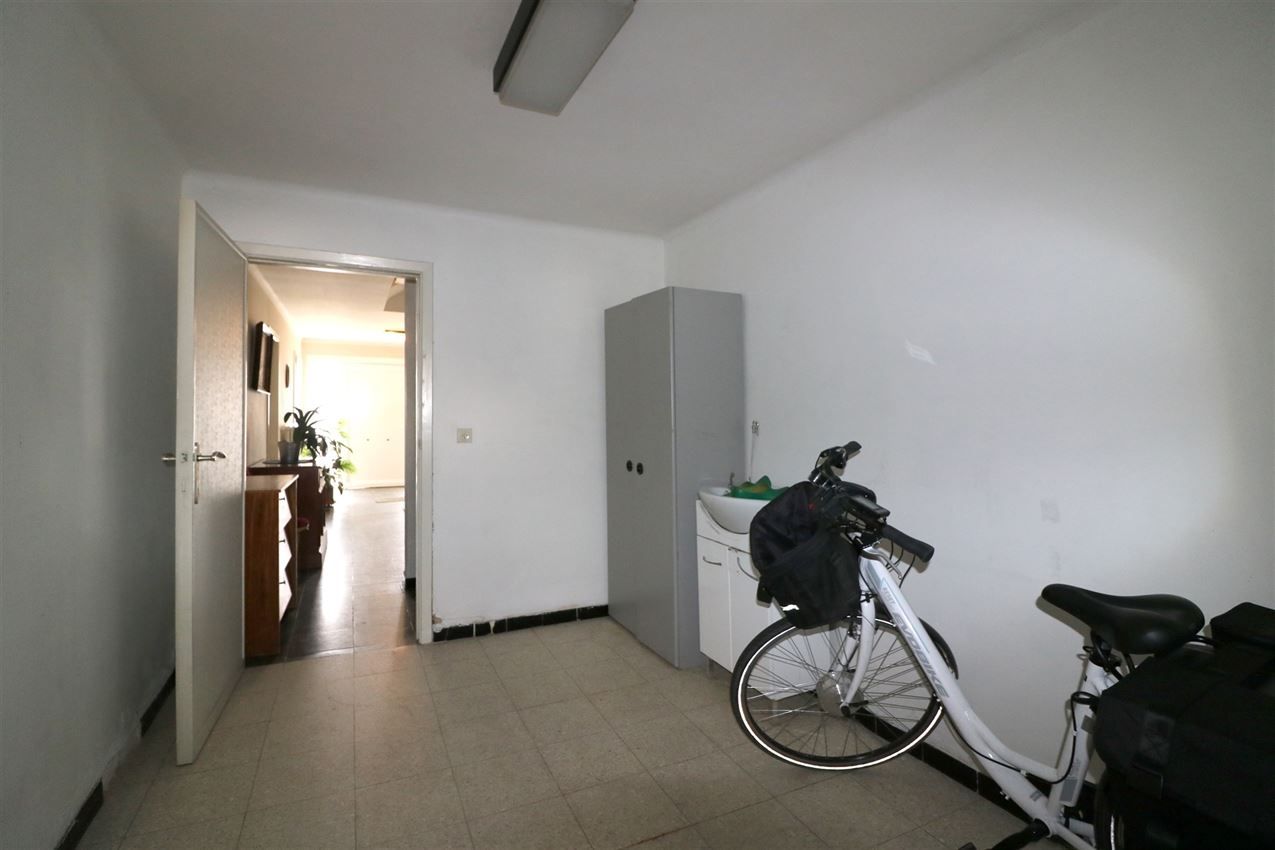 Opbrengsteigendom van 2 degelijke appartementen foto 43