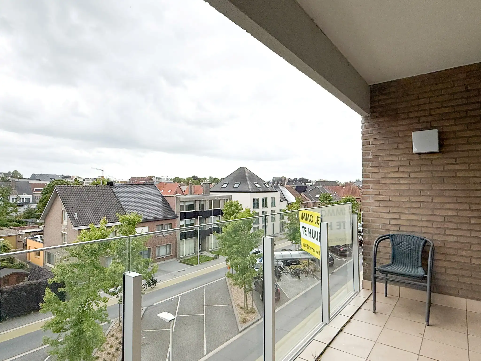 Appartement met twee slaapkamers en autostaanplaats in het centrum van Beveren foto 5
