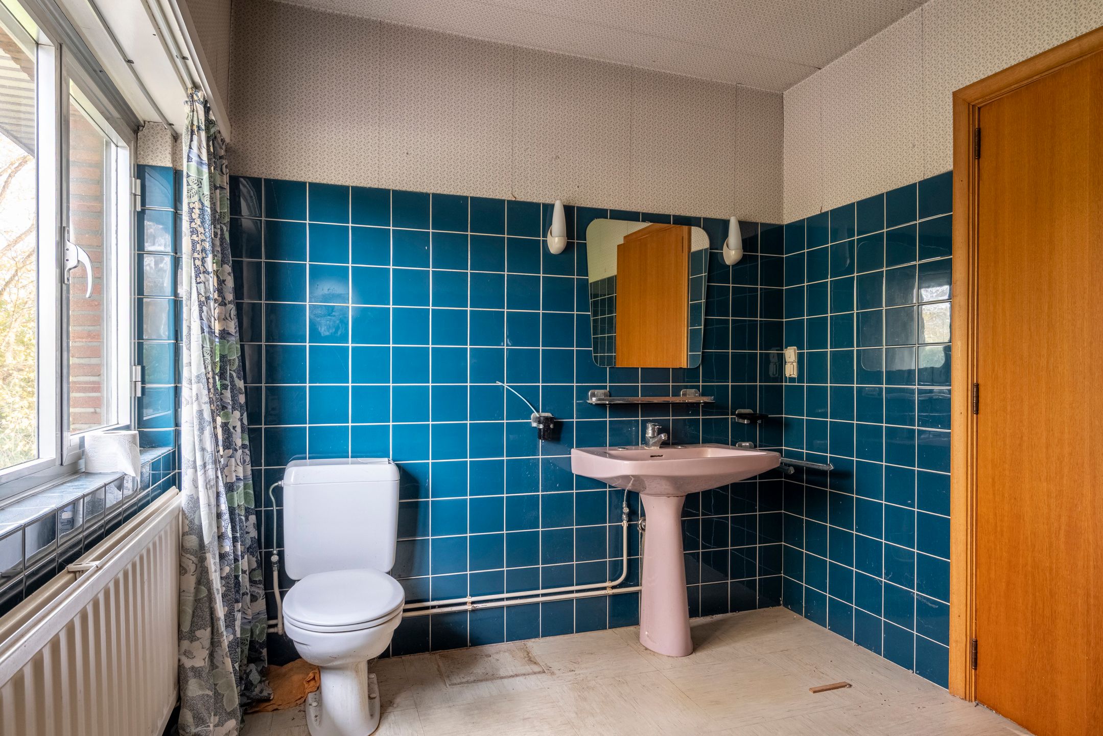 Te renoveren villa met weiland en verkavelingspotentieel foto 13