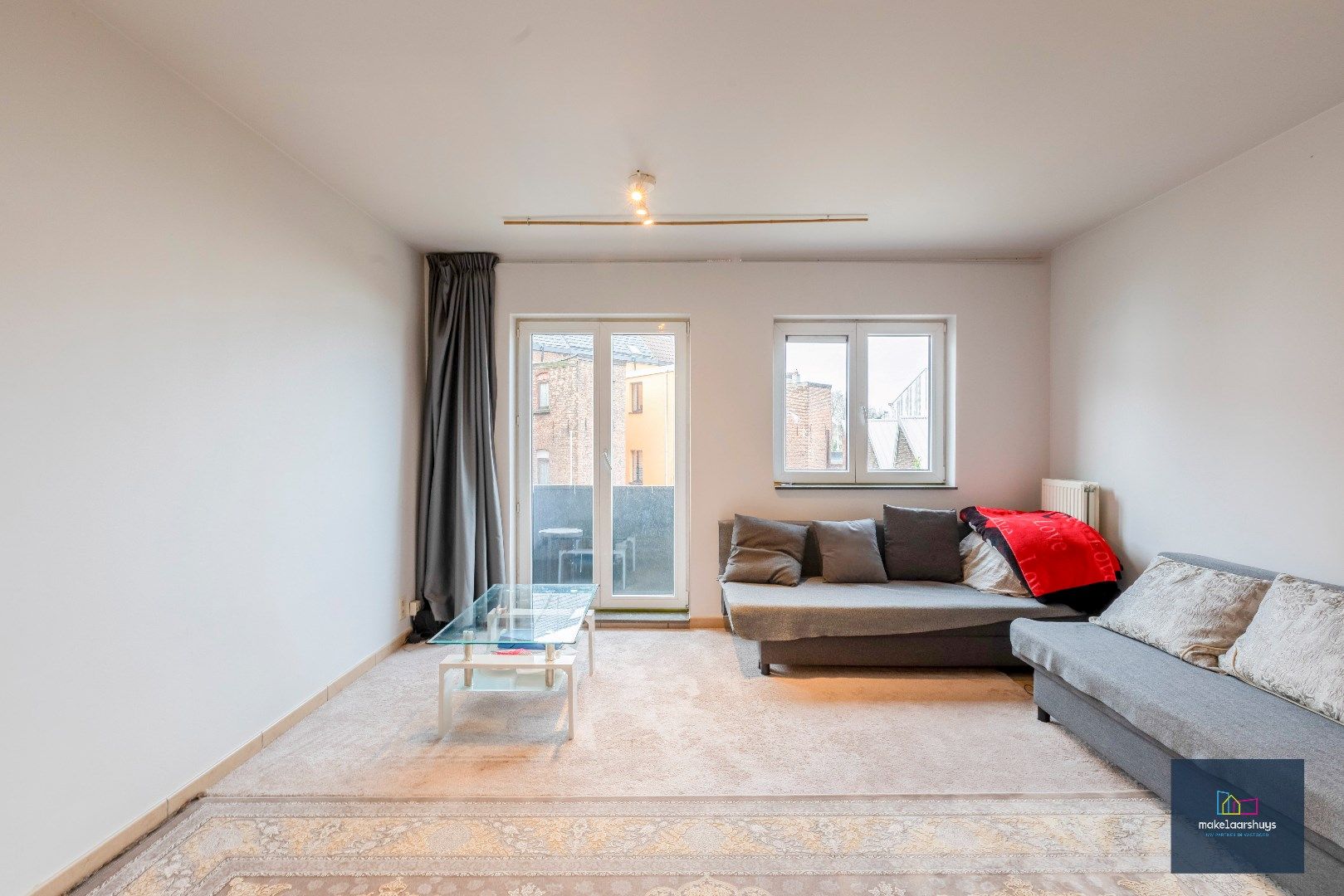 Zeer verzorgd 1-slaapkamerappartement met balkon en staanplaats foto 5
