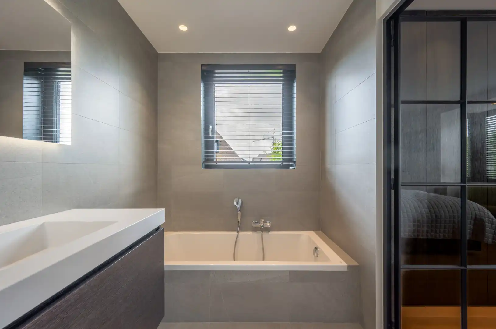 Exclusieve koppelvilla met hoogwaardige afwerking in het prestigieuze Duinenwater foto 24