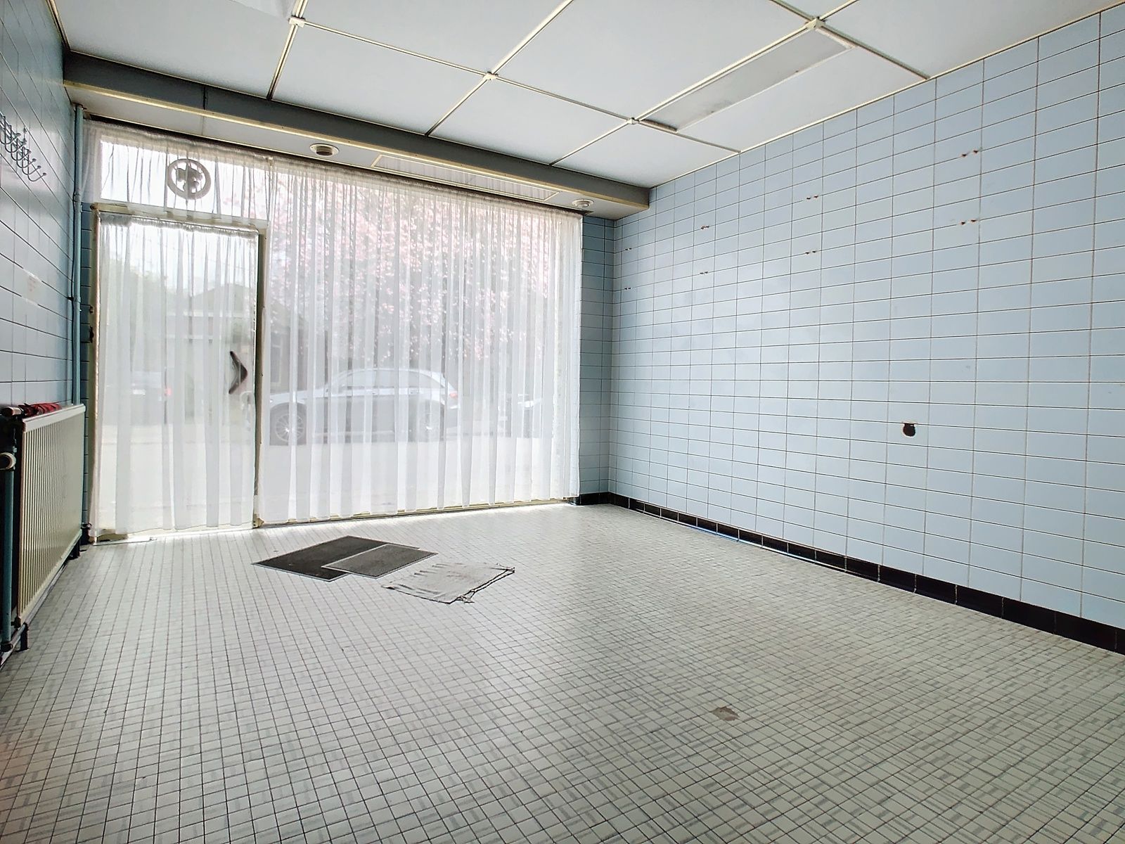 Huis en app. met 2 huisnrs., toonzaal, garage in centrum   foto 25