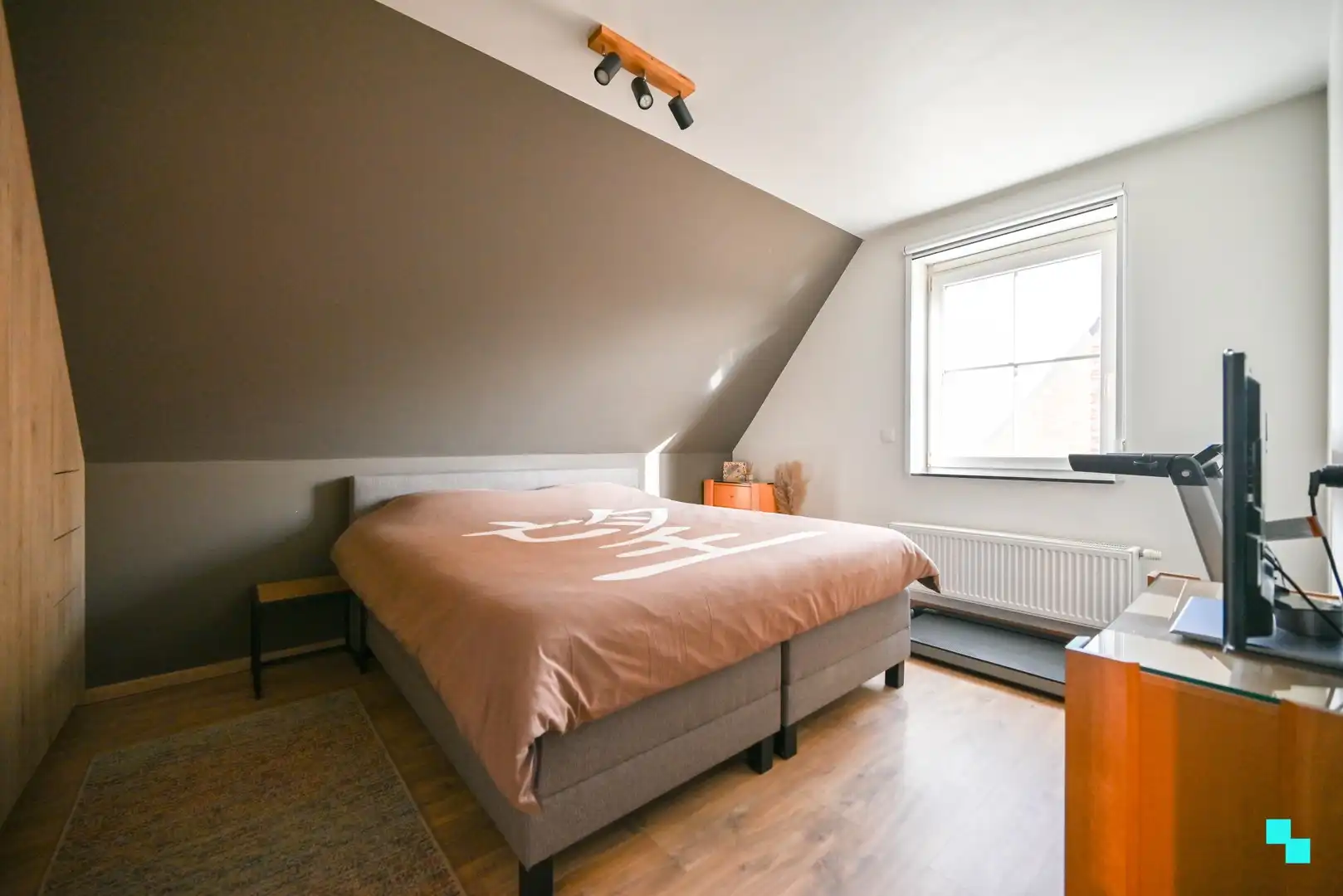 Instapklare, energiezuinige halfopen bebouwing in Oostrozebeke foto 18