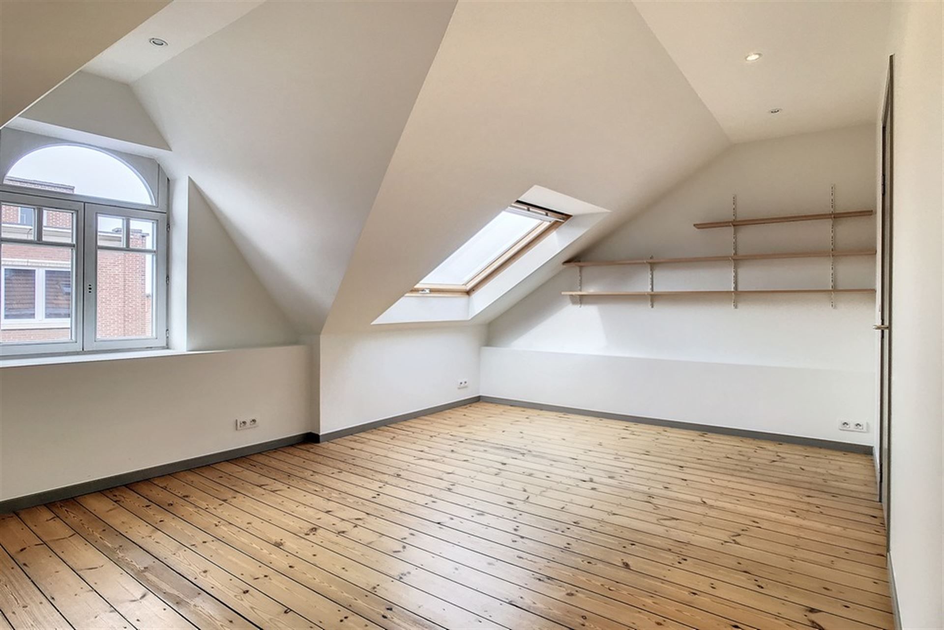 Prachtig gerenoveerde herenwoning foto 28