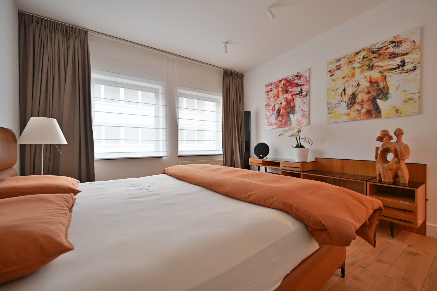 Luxe en comfortabel wonen (256 m2) op toplocatie in centrum Maaseik (EPC: A-label) foto 17