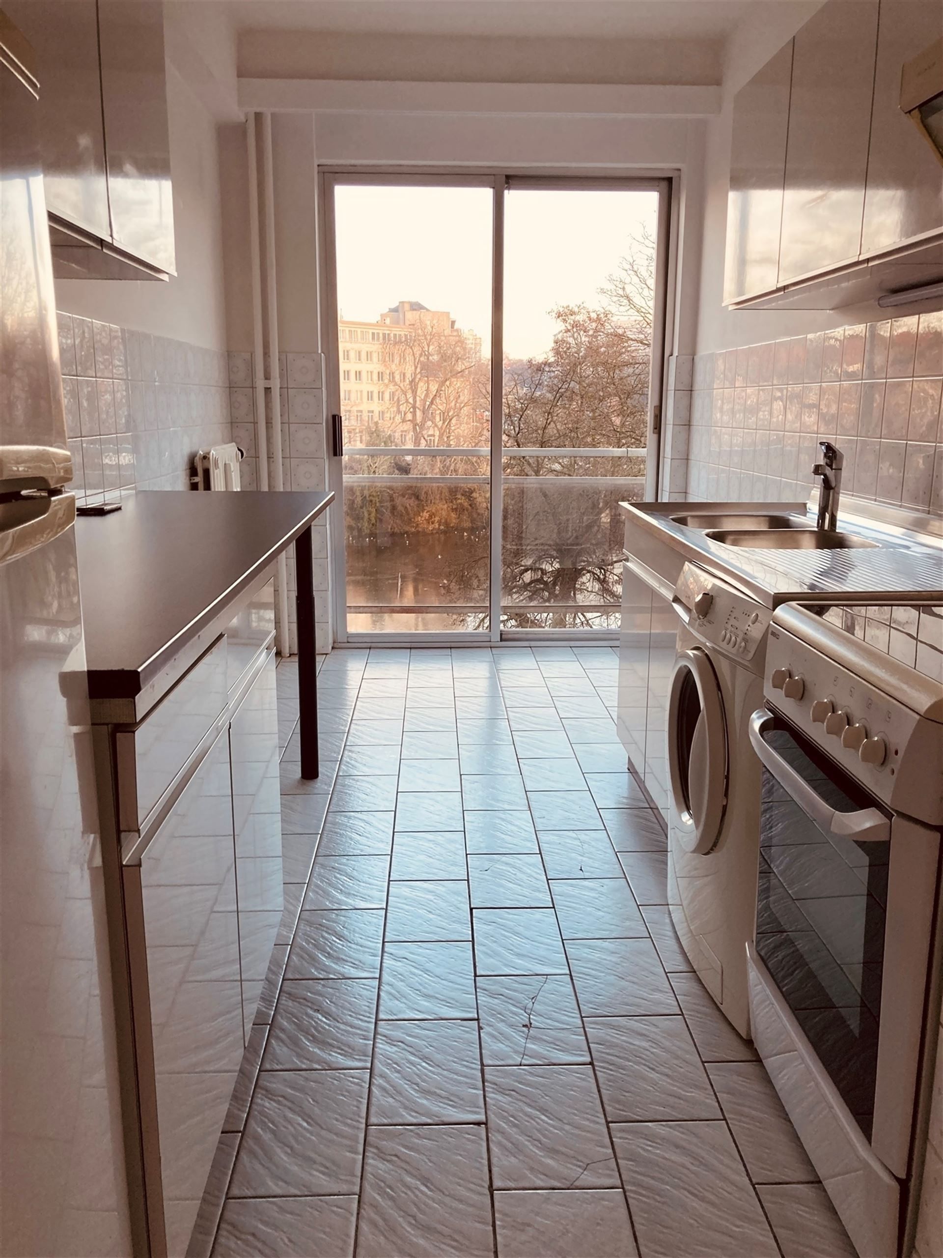 Mooi appartement op de 8de verdieping met een prachtig zicht op de Square foto 17