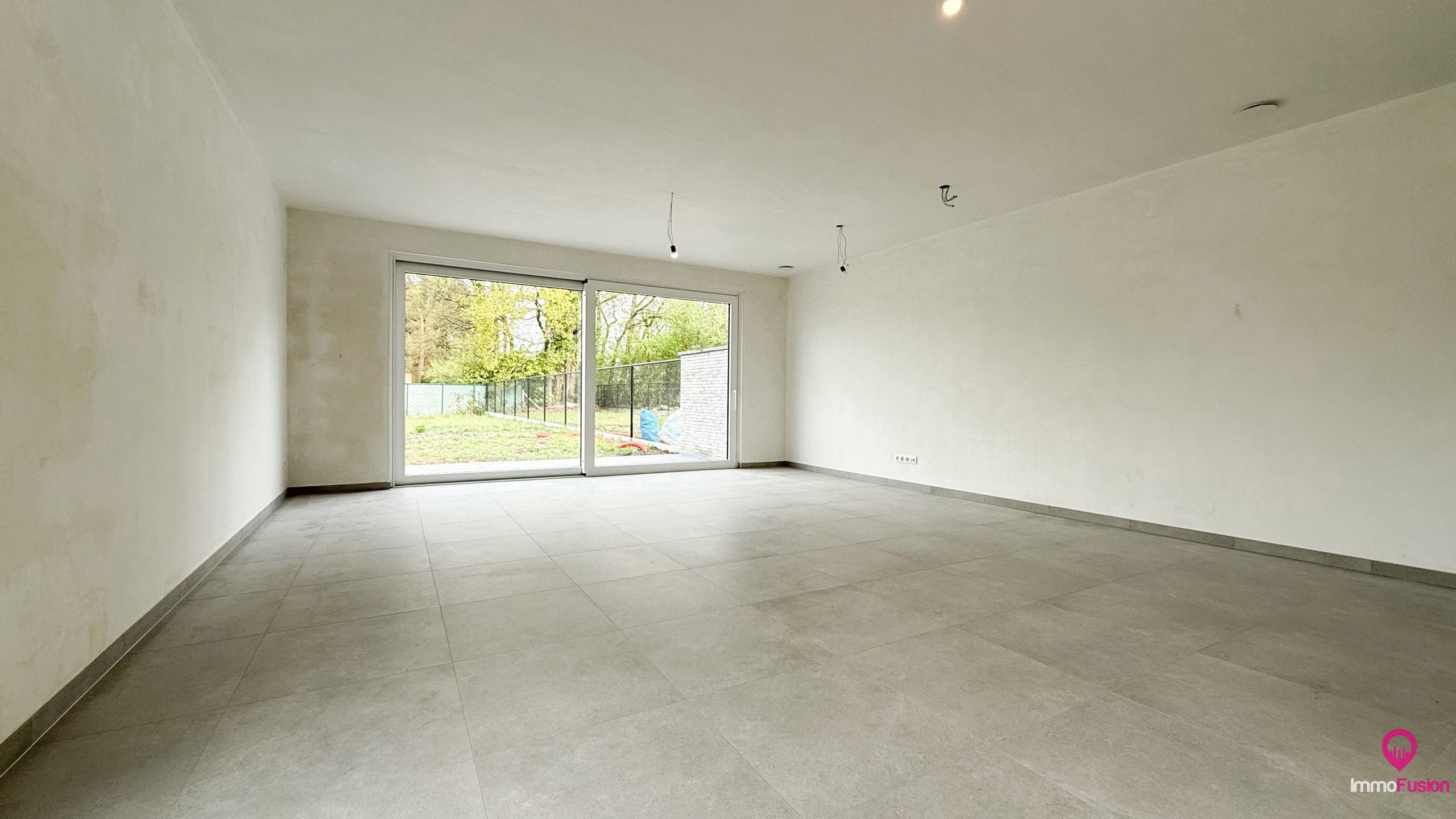 Rustig gelegen instapklare nieuwbouw met 3 slaapkamers! foto 7