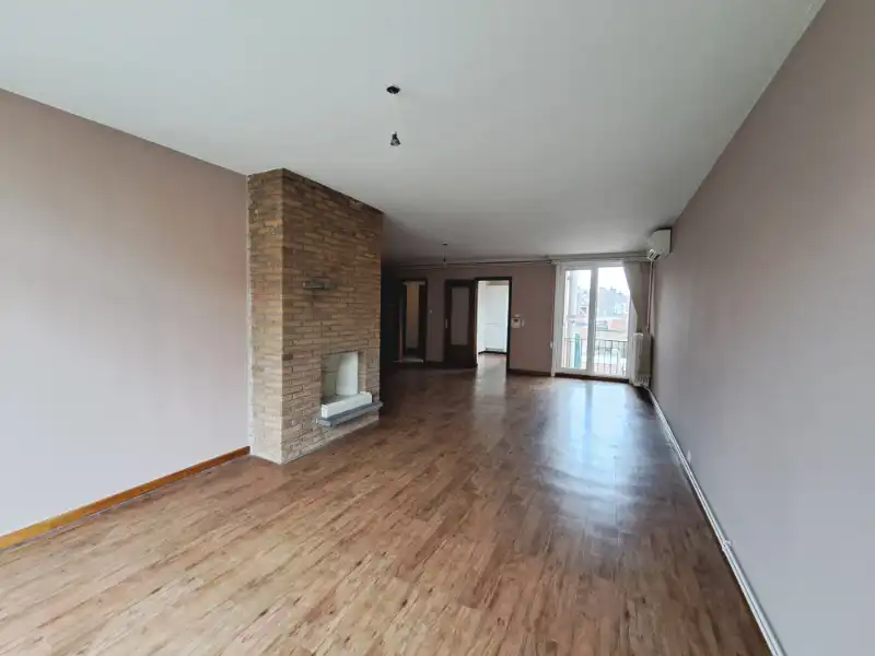 Ruim 3-slaapkamerappartement met 2 terrassen te huur in Sint-Andries Brugge foto 3