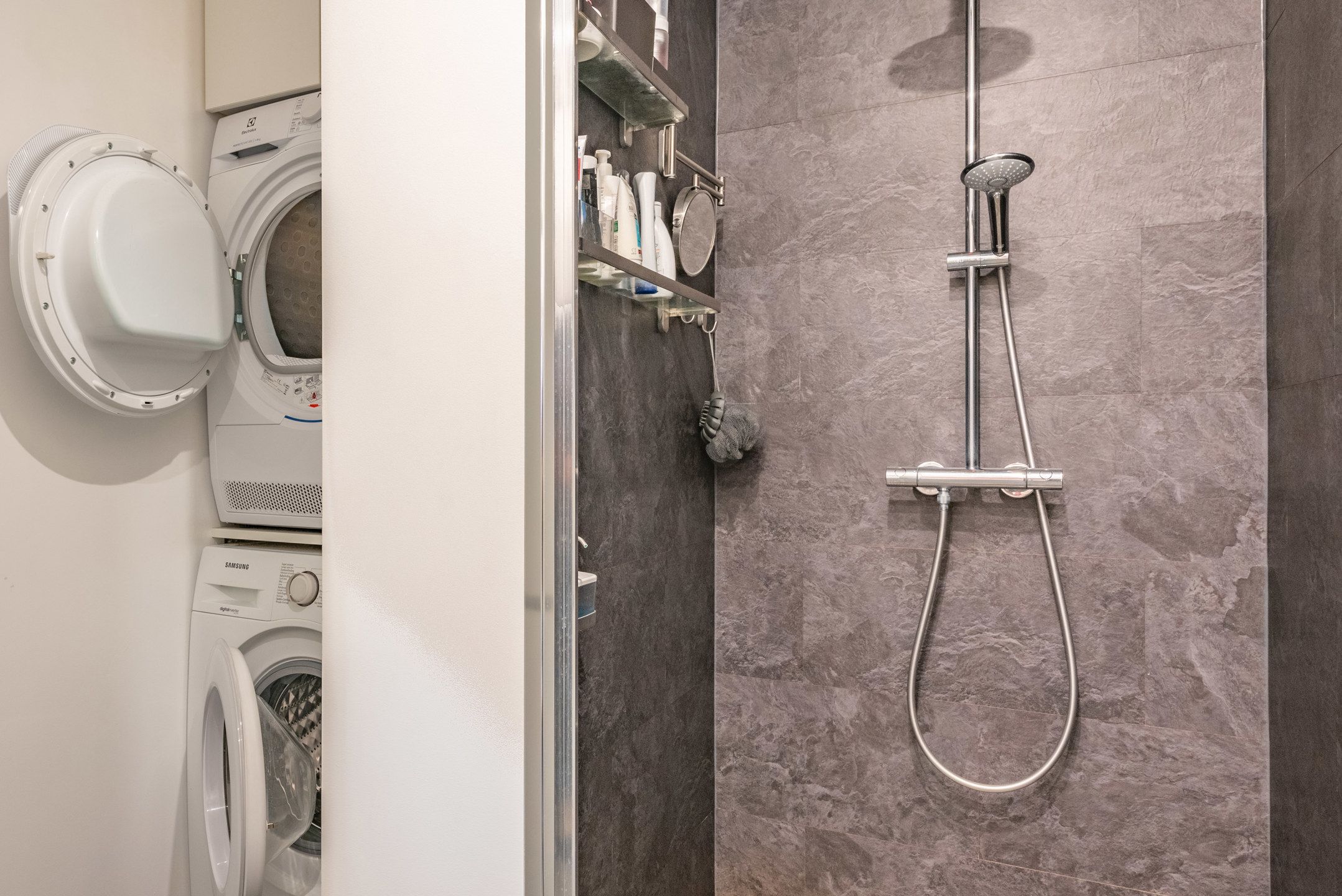 Verrassende woning met riante atelier te Spouwen foto 12