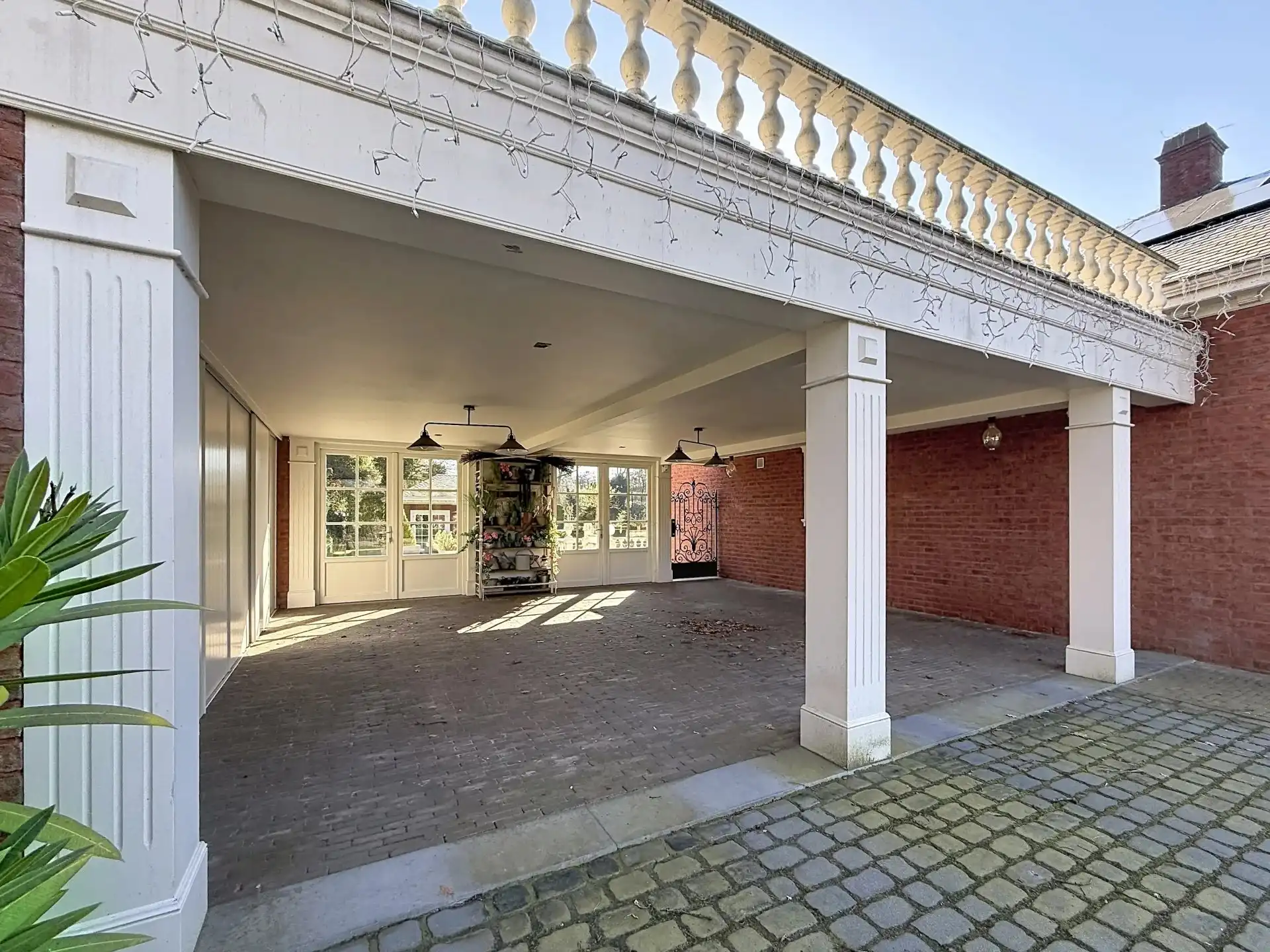 Prachtige luxueuze villa in Amerikaanse stijl met 4 slaapkamers en 2 badkamers. foto 42