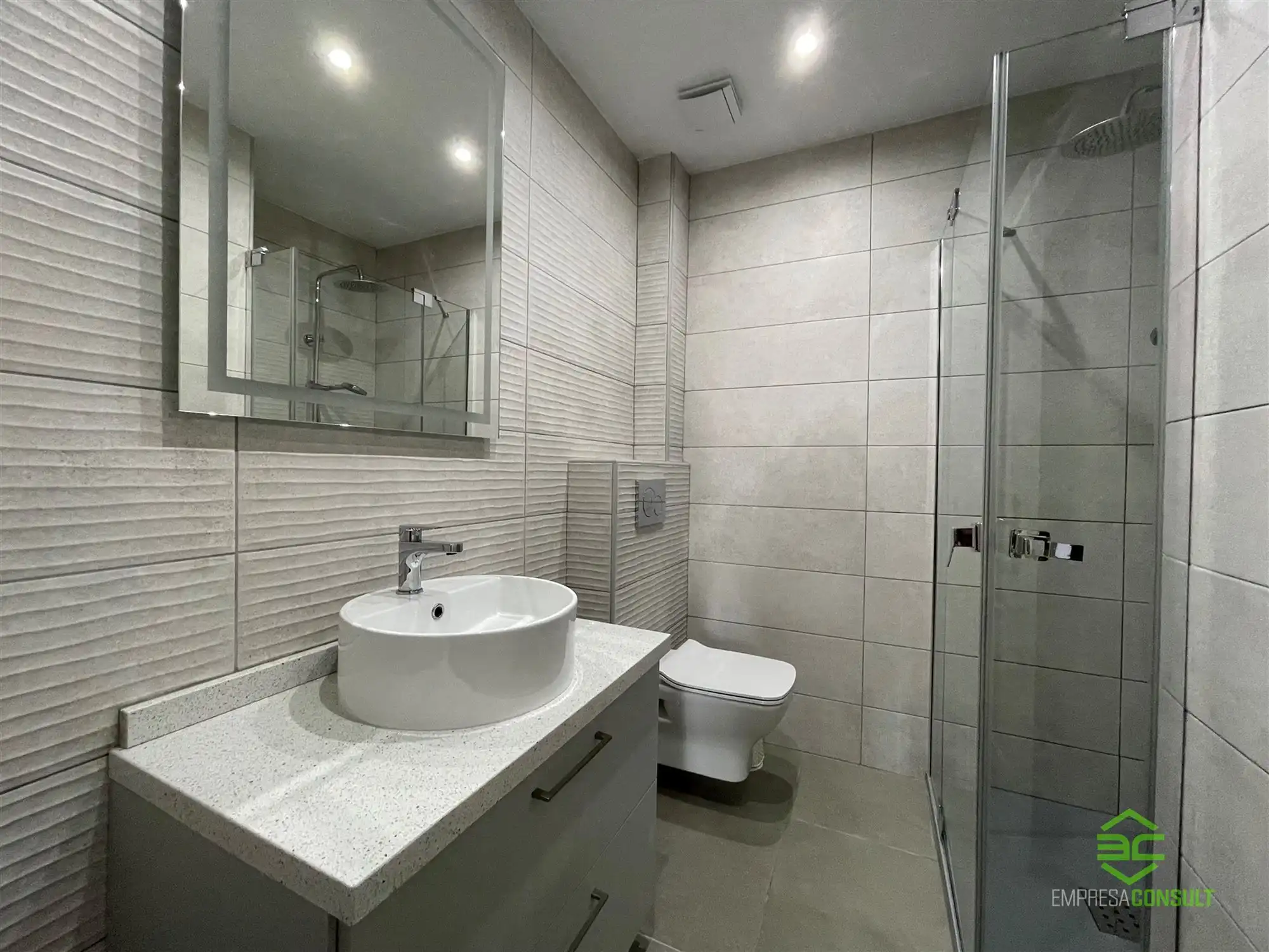 Ruim gelijkvloers appartement met terras, 3 slpk en 2 bdkmrs in Tenerife foto 12