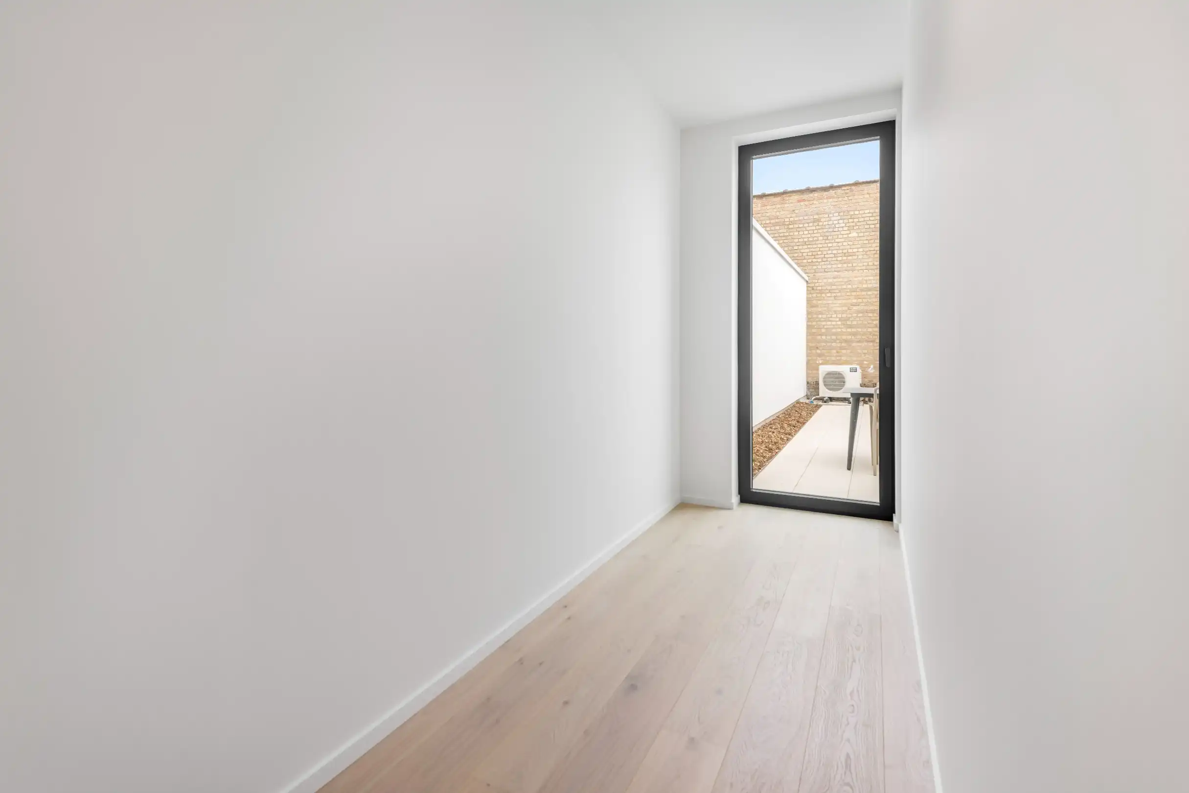 Nieuwbouw appartement, gelegen vlakbij de Lippenslaan en Duinenwater. foto 16