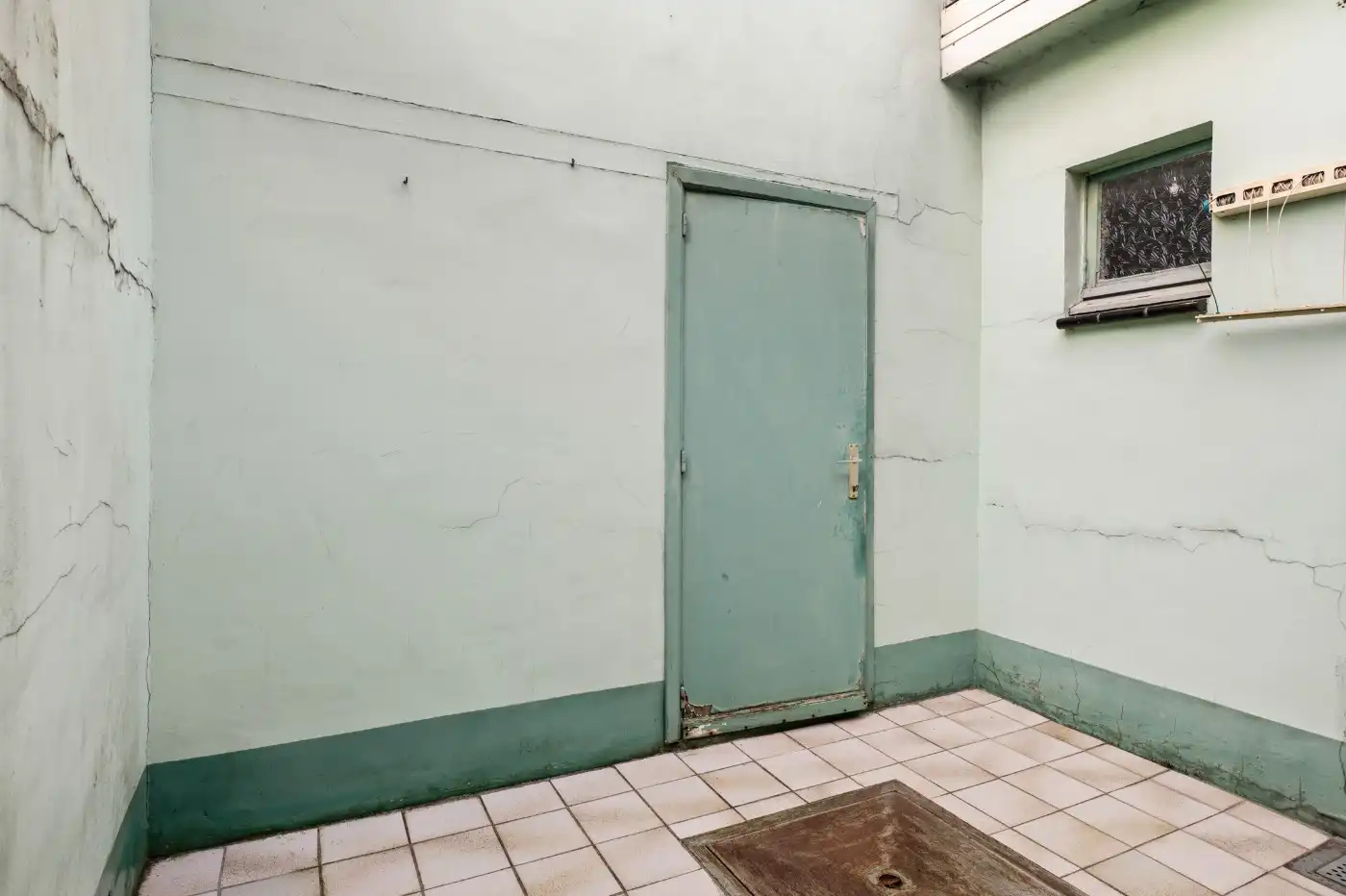 Te renoveren woning met 3 à 4 slpk. en inpandige garage foto 21