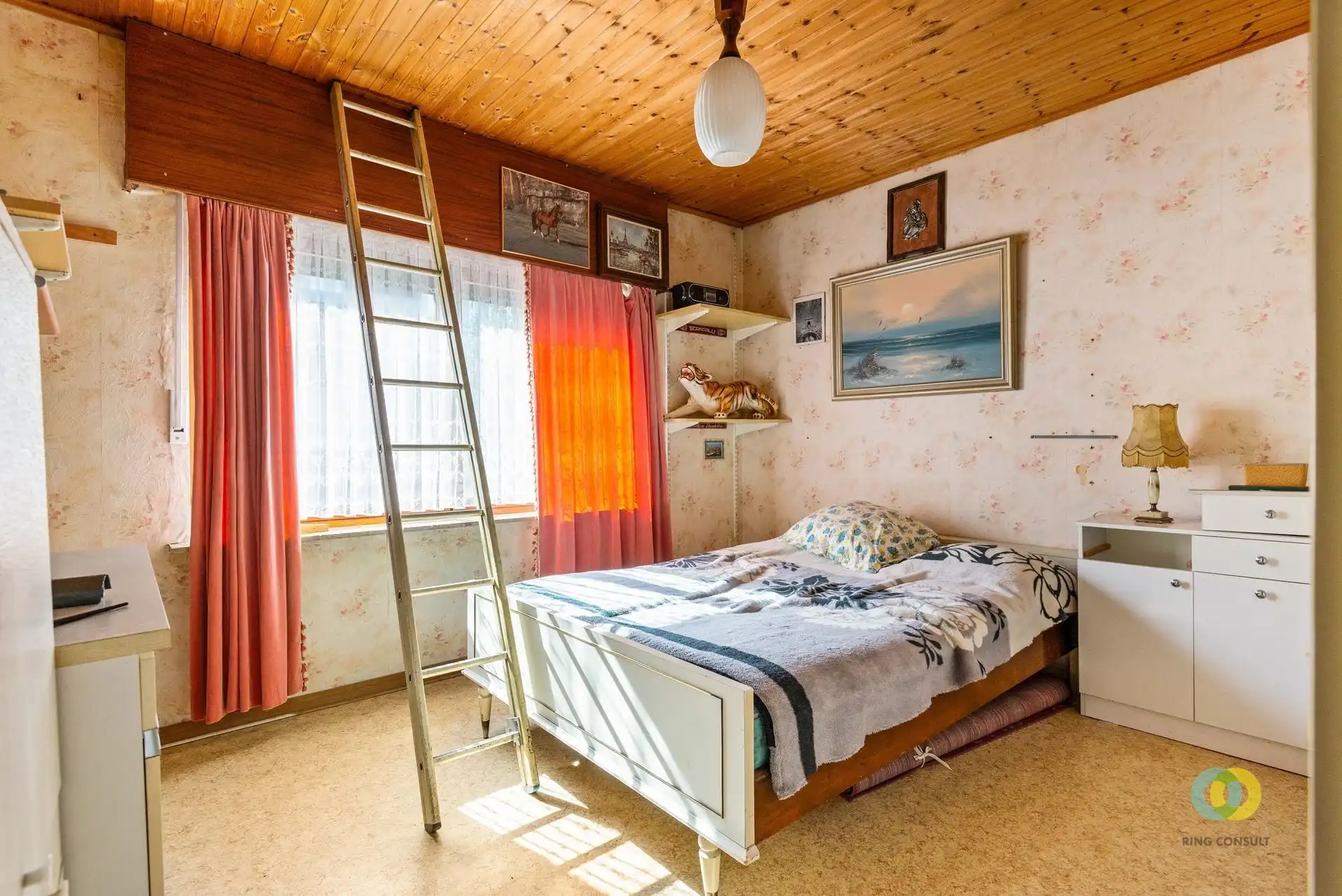 Woning met staanplaats en tuin foto 9