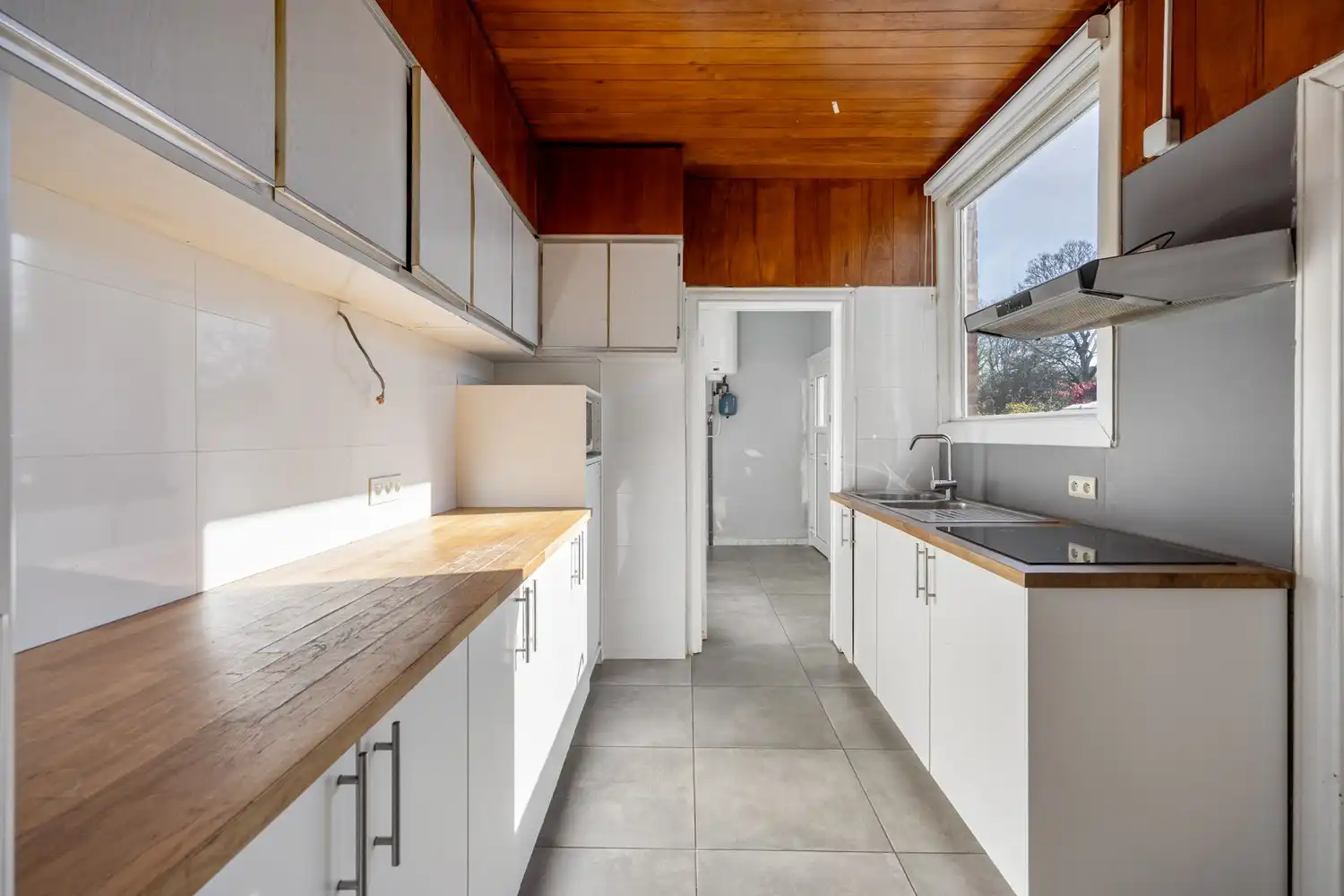 Authentieke herenwoning met ruime tuin en uitzonderlijk potentieel nabij het centrum van Hasselt! foto 9