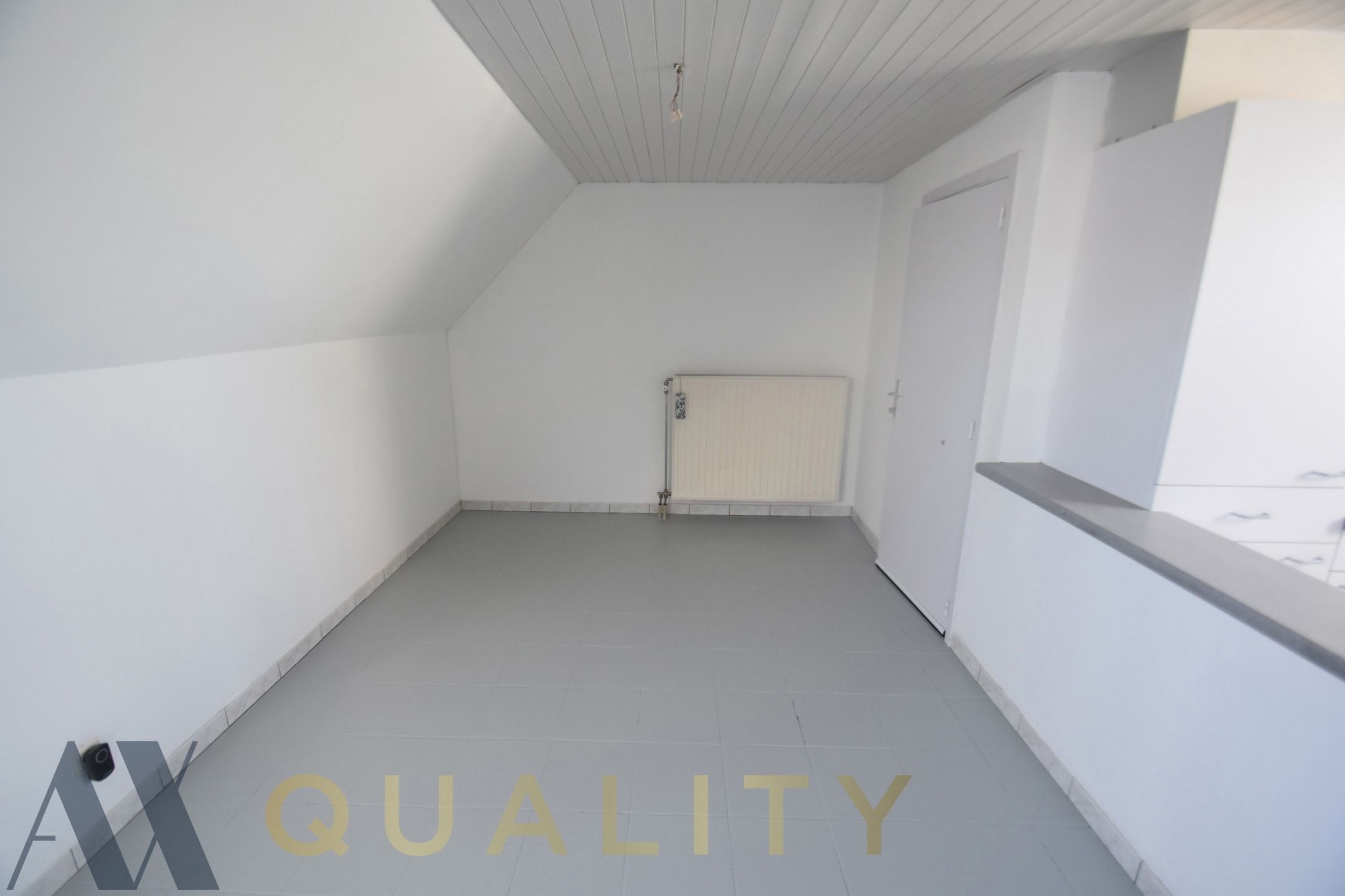 1 slpk. appt. op de tweede verdieping (geen lift), CV op gas foto 4