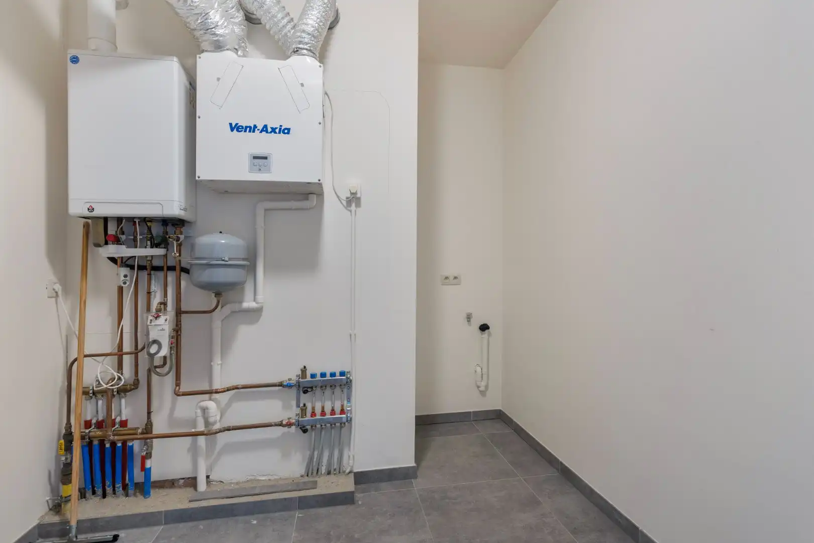 Zorgeloos wonen in het hart van Kortessem – assistentiewoning met alle comfort foto 12