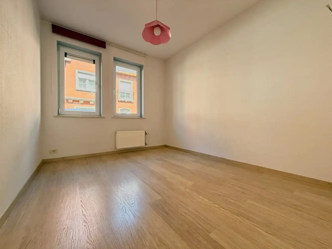 Lichtrijk appartement met 2 slpk in hartje Torhout! foto 8