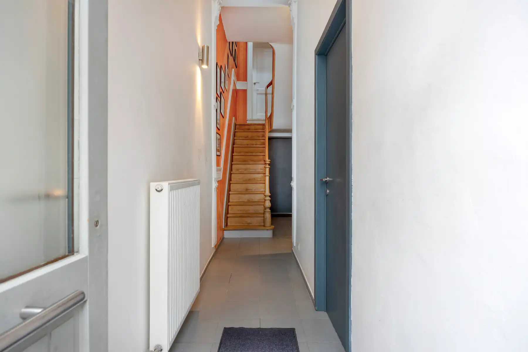 Karaktervolle woning met 4 slaapkamers en stadstuin foto 2