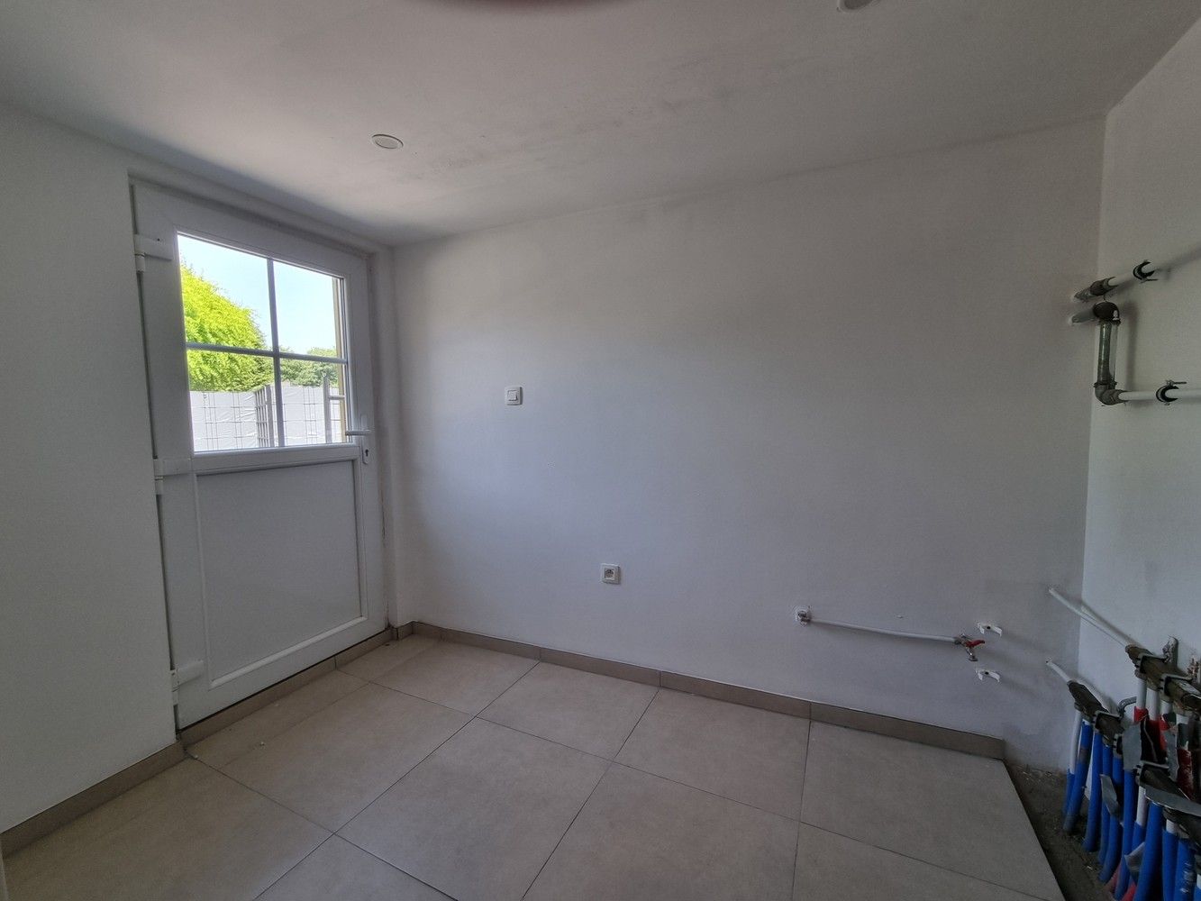 Mooie, gerenoveerde woning met prachtig terras en ruime tuin foto 20