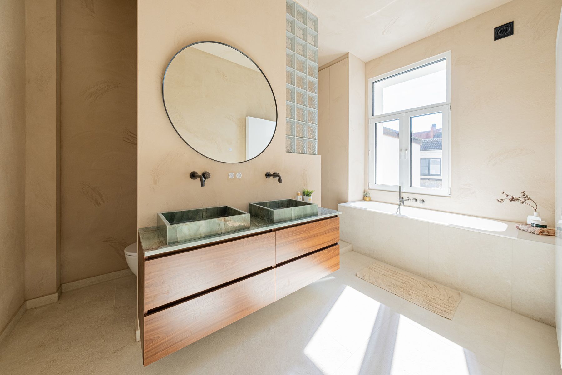 Totaalrenovatie van charmante herenwoning in Markgravewijk foto 3