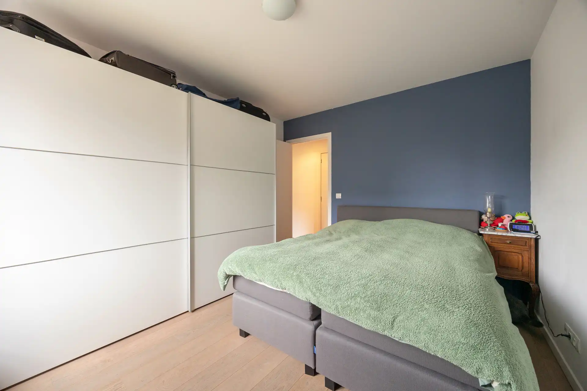 gelijkvloers appartement met gezellig terras en tuin foto 4