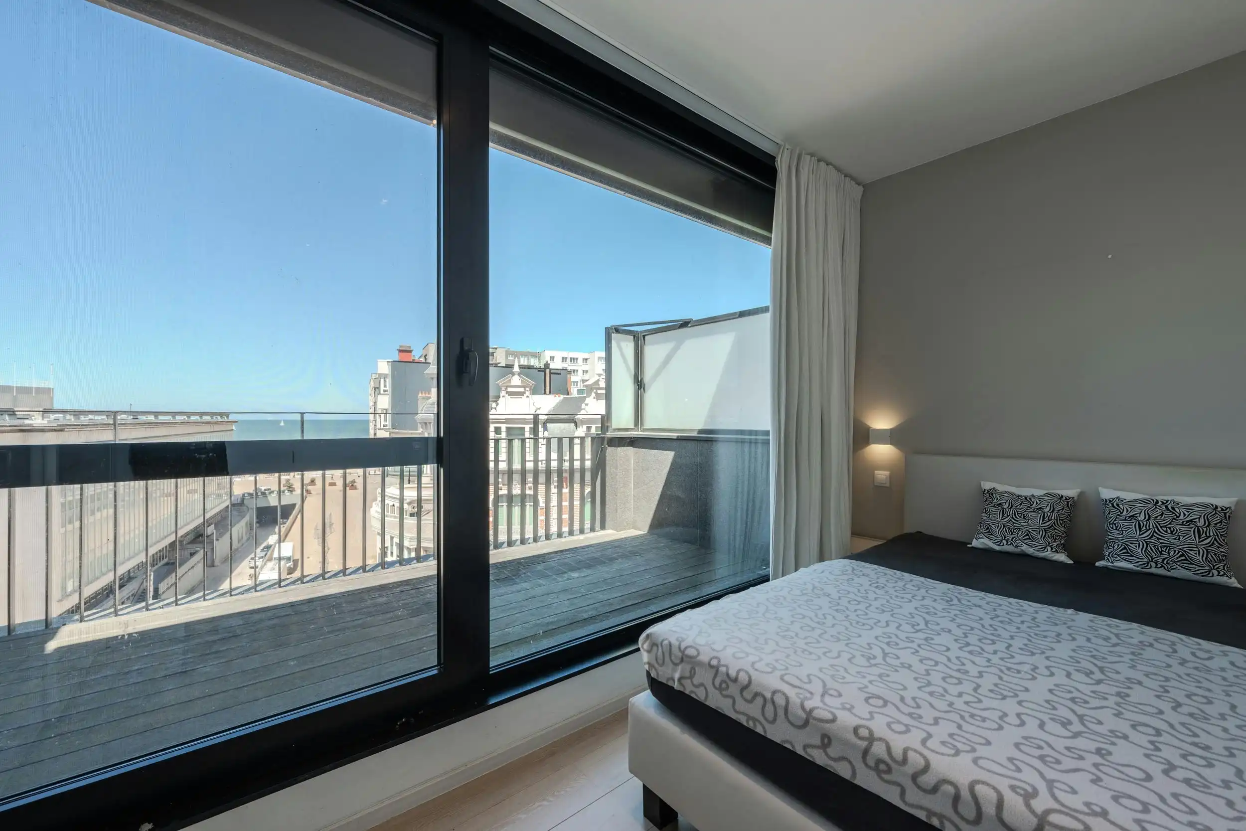 Magnifiek appartement met terras en zeezicht te Oostende foto 20