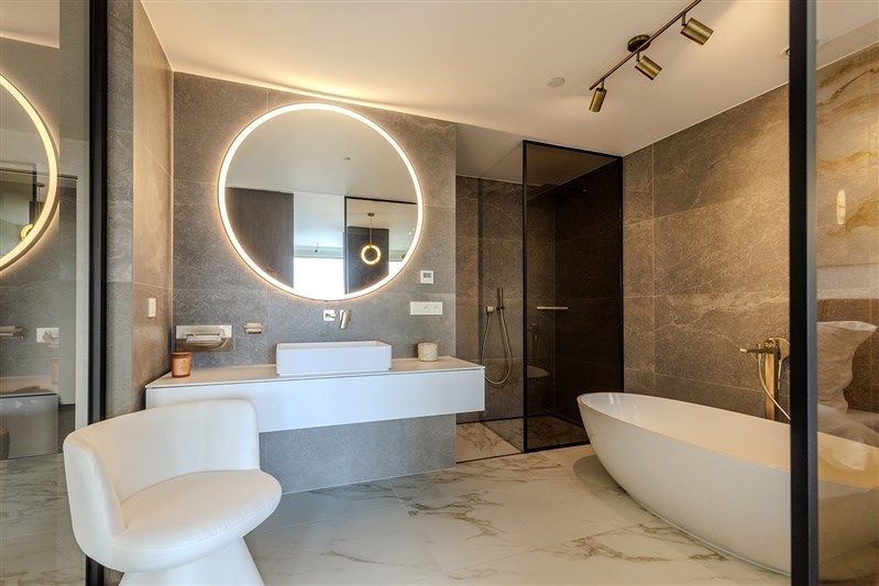 luxe1 SLPK appartement op grote hoogte in de Antwerp Tower foto 20