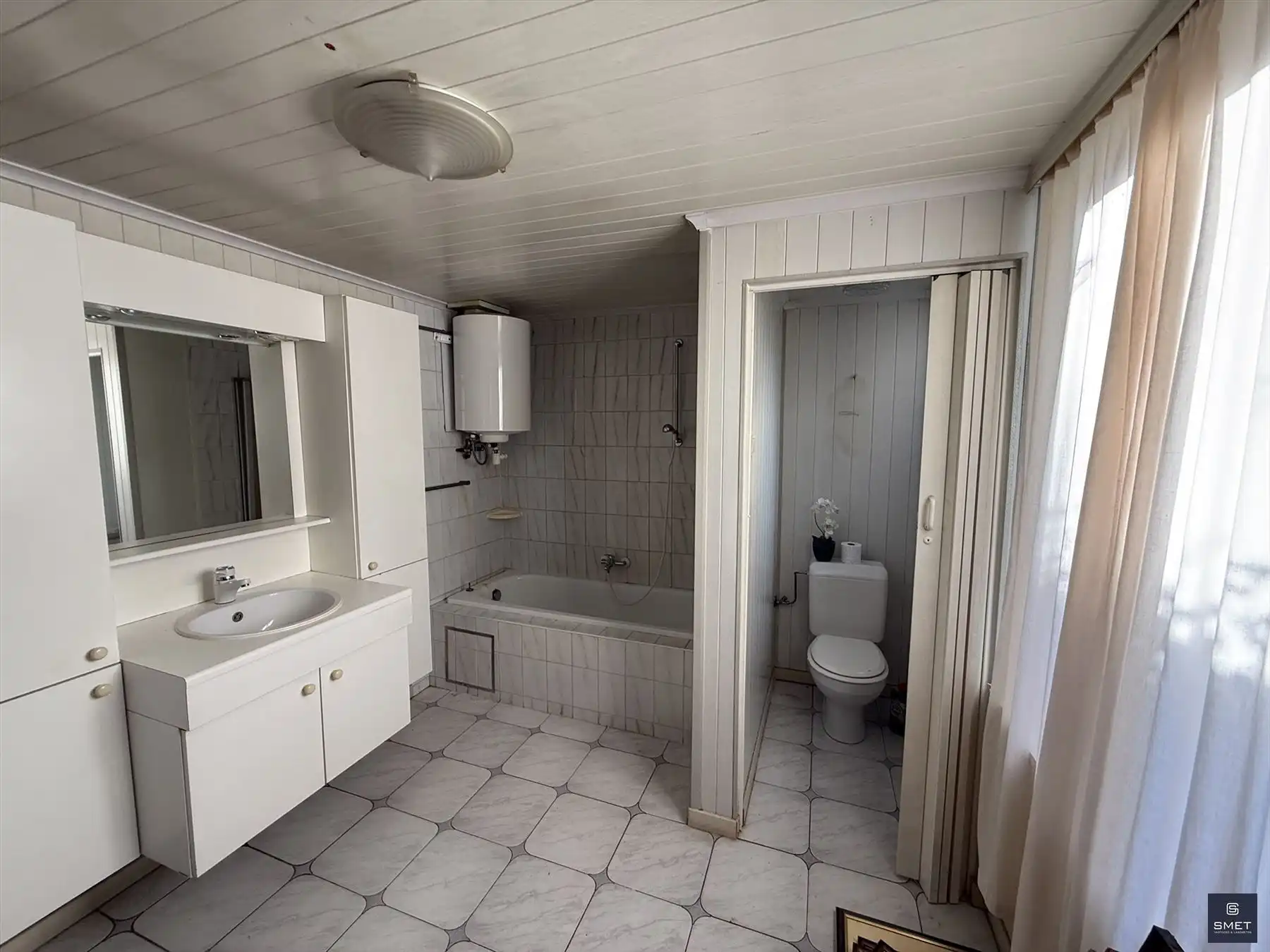 RUIME TE RENOVEREN WONING MET 4 SLPKS EN TUIN foto 8
