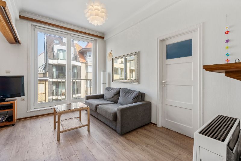 1 SLAAPKAMER APPARTEMENT met zijdelings zeezicht foto 11