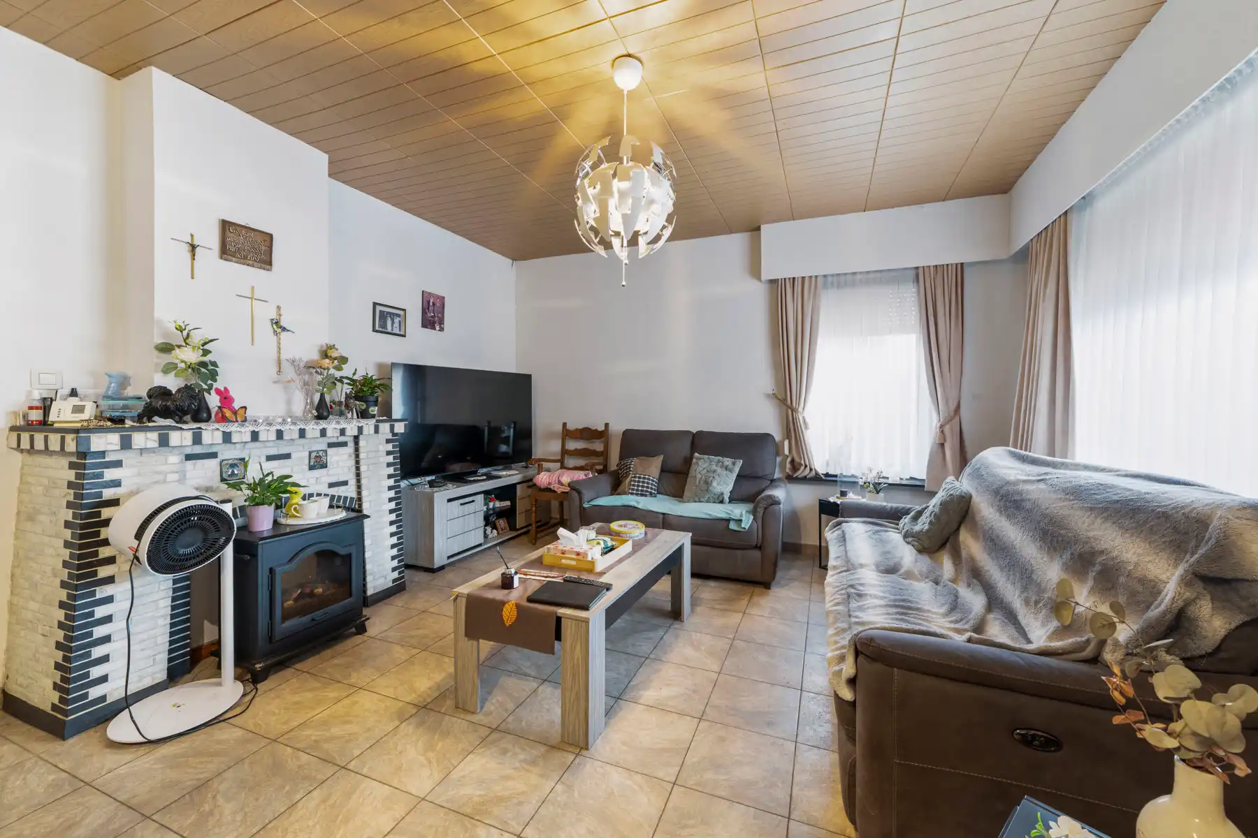 Charmante gelijkvloerse woning met 3 slaapkamers, garage en zonnige tuin. foto 10