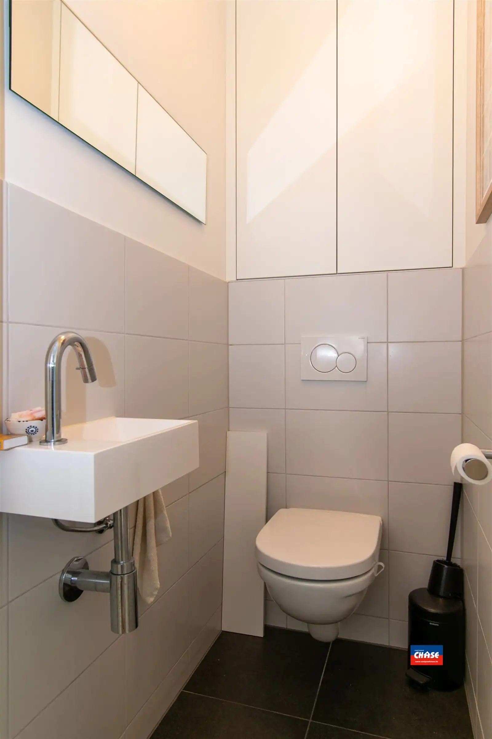 Recent appartement met 2 slaapkamers, tuin + P foto 12