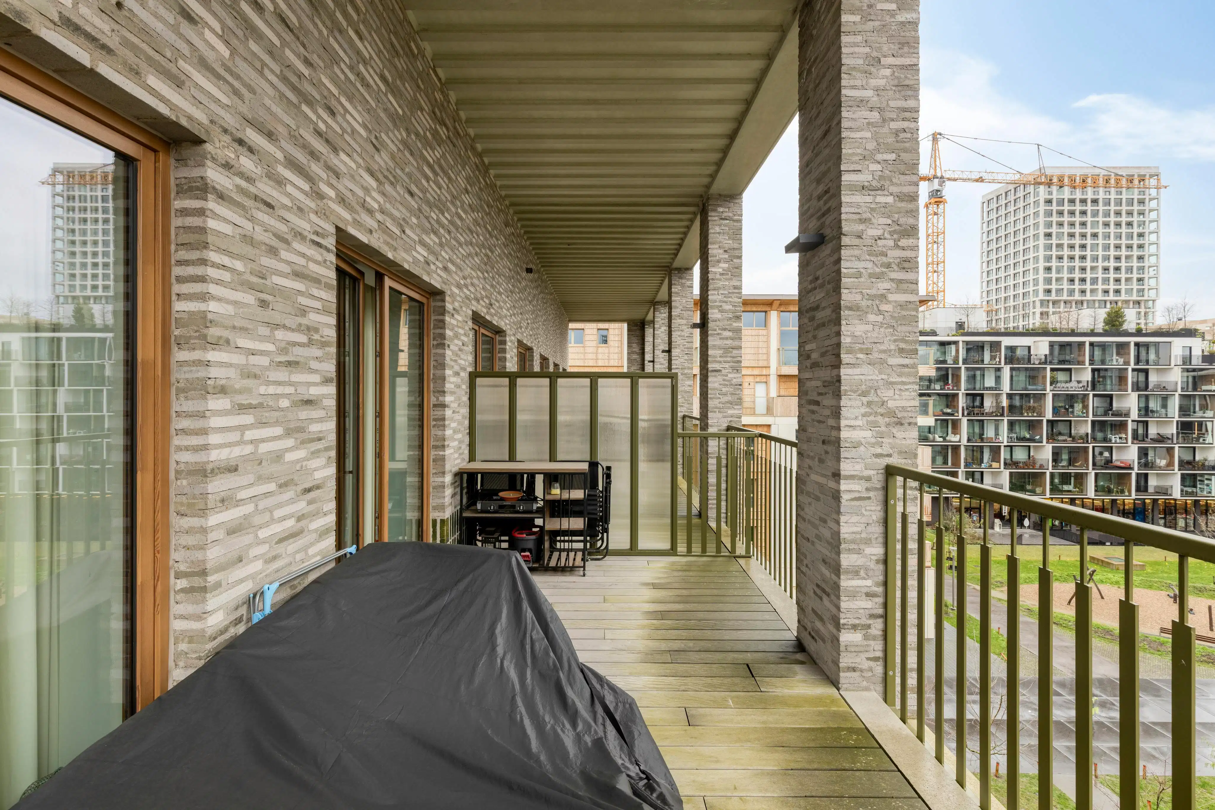 Twee-slaapkamer appartement met terras te koop Nieuw Zuid foto 14