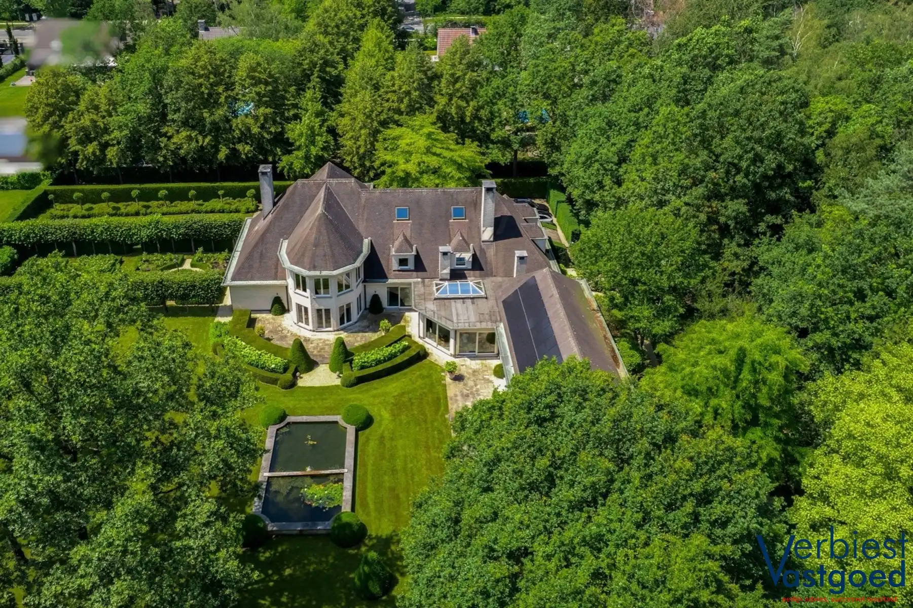 Ruime villa met binnenzwembad, EPC B en 5 slpk in Brasschaat foto 2